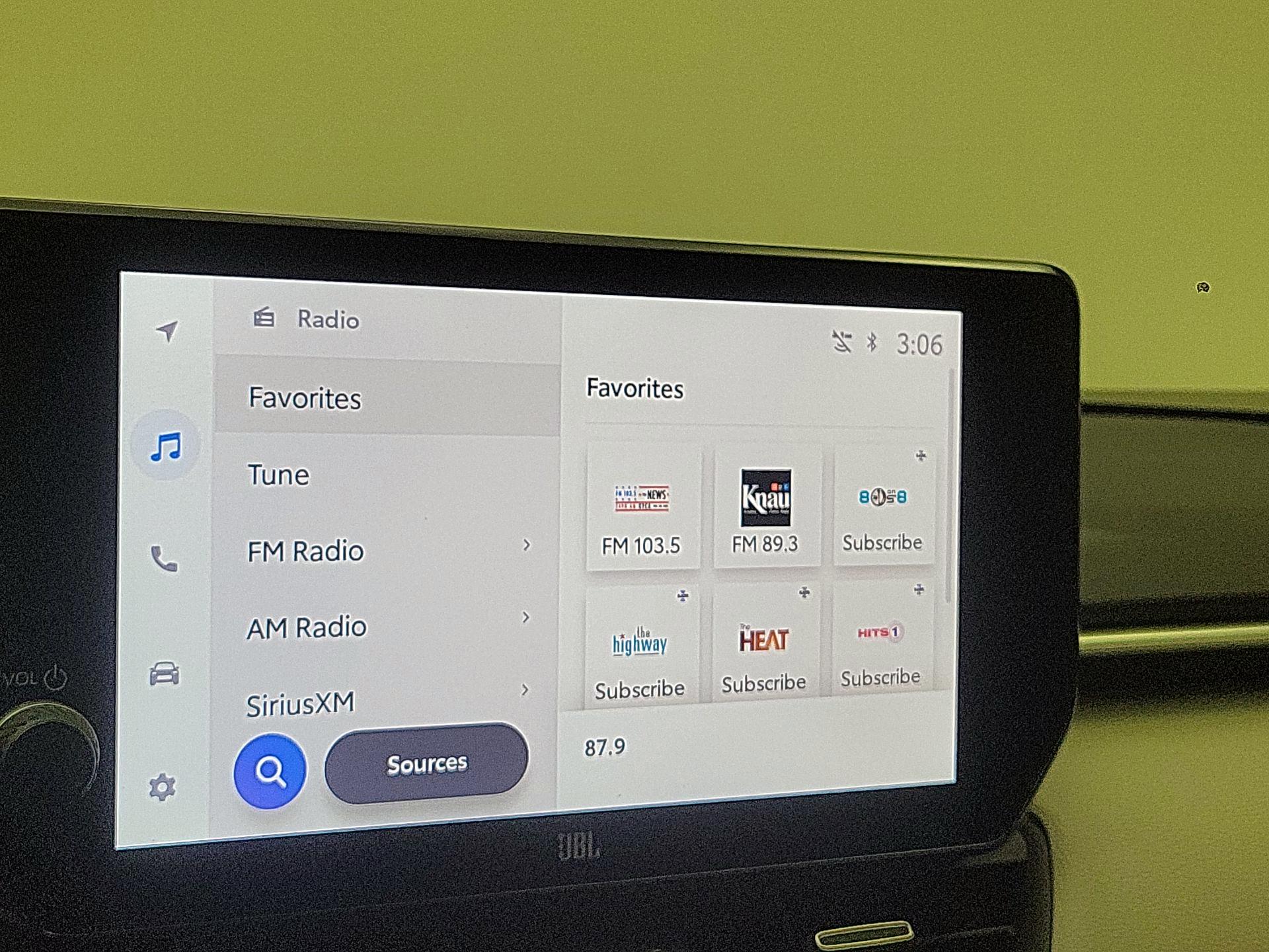 Thumbnail: 2024 Toyota RAV4 - 15