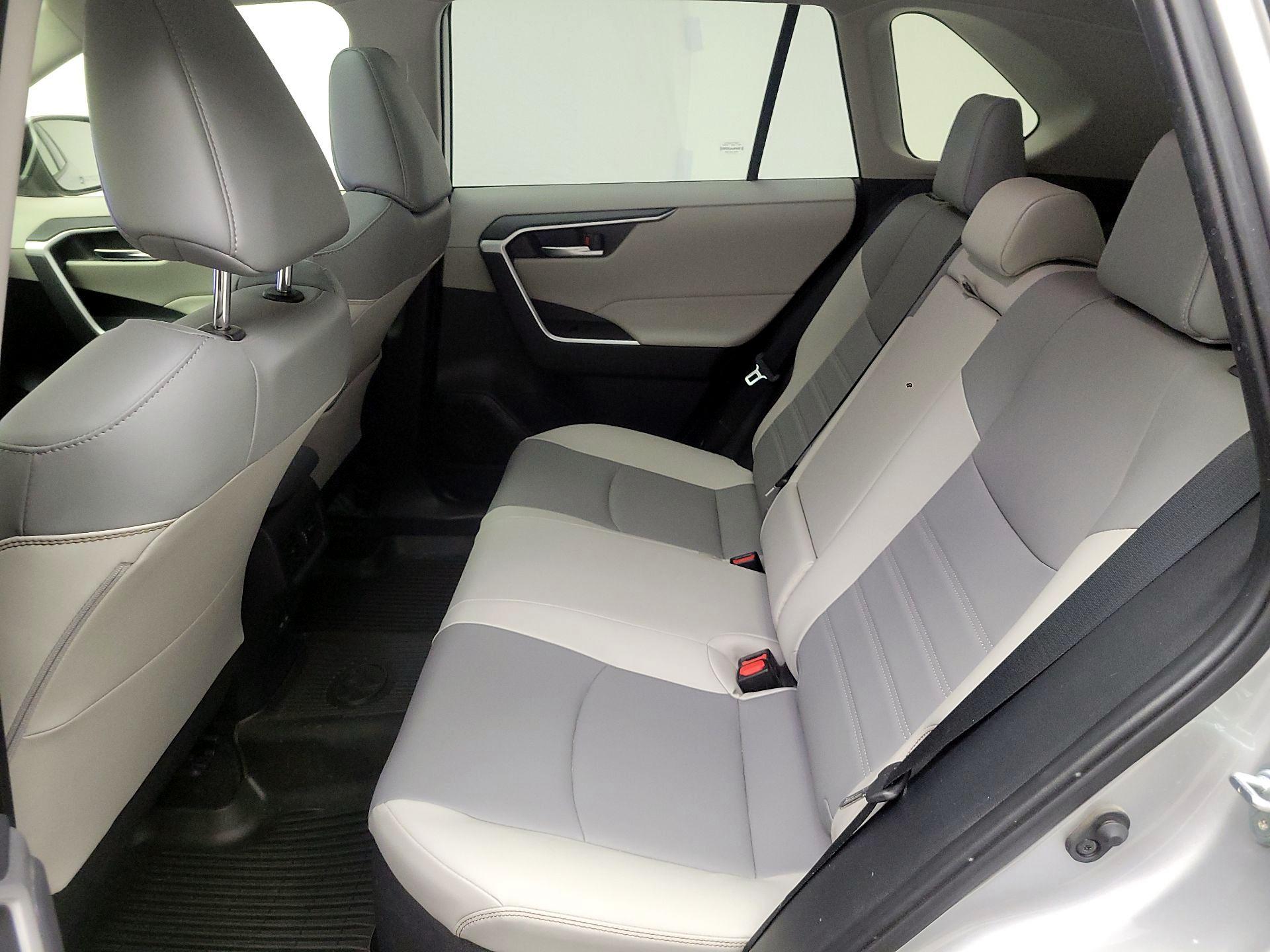 Thumbnail: 2024 Toyota RAV4 - 20