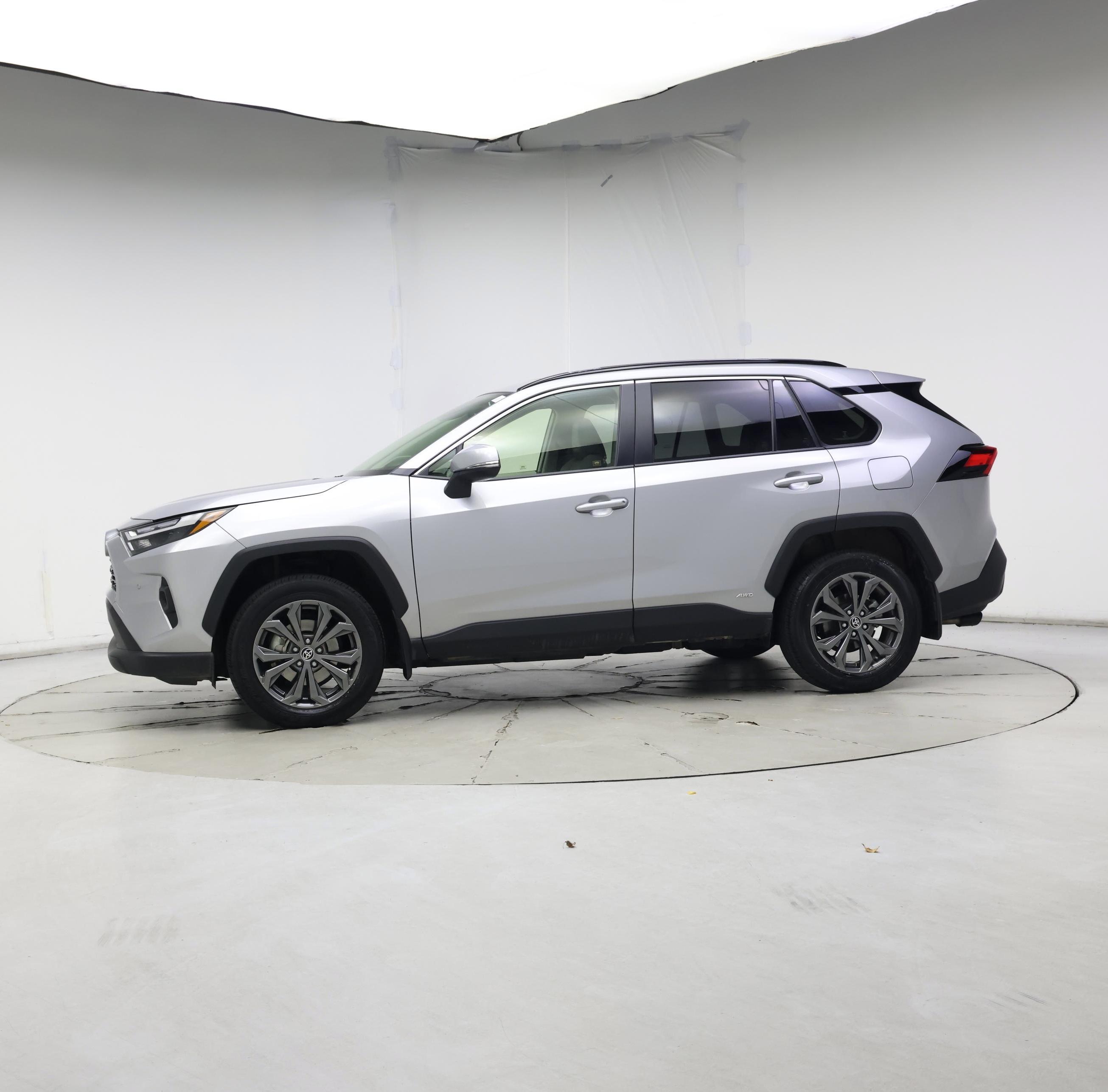 Thumbnail: 2024 Toyota RAV4 - 3