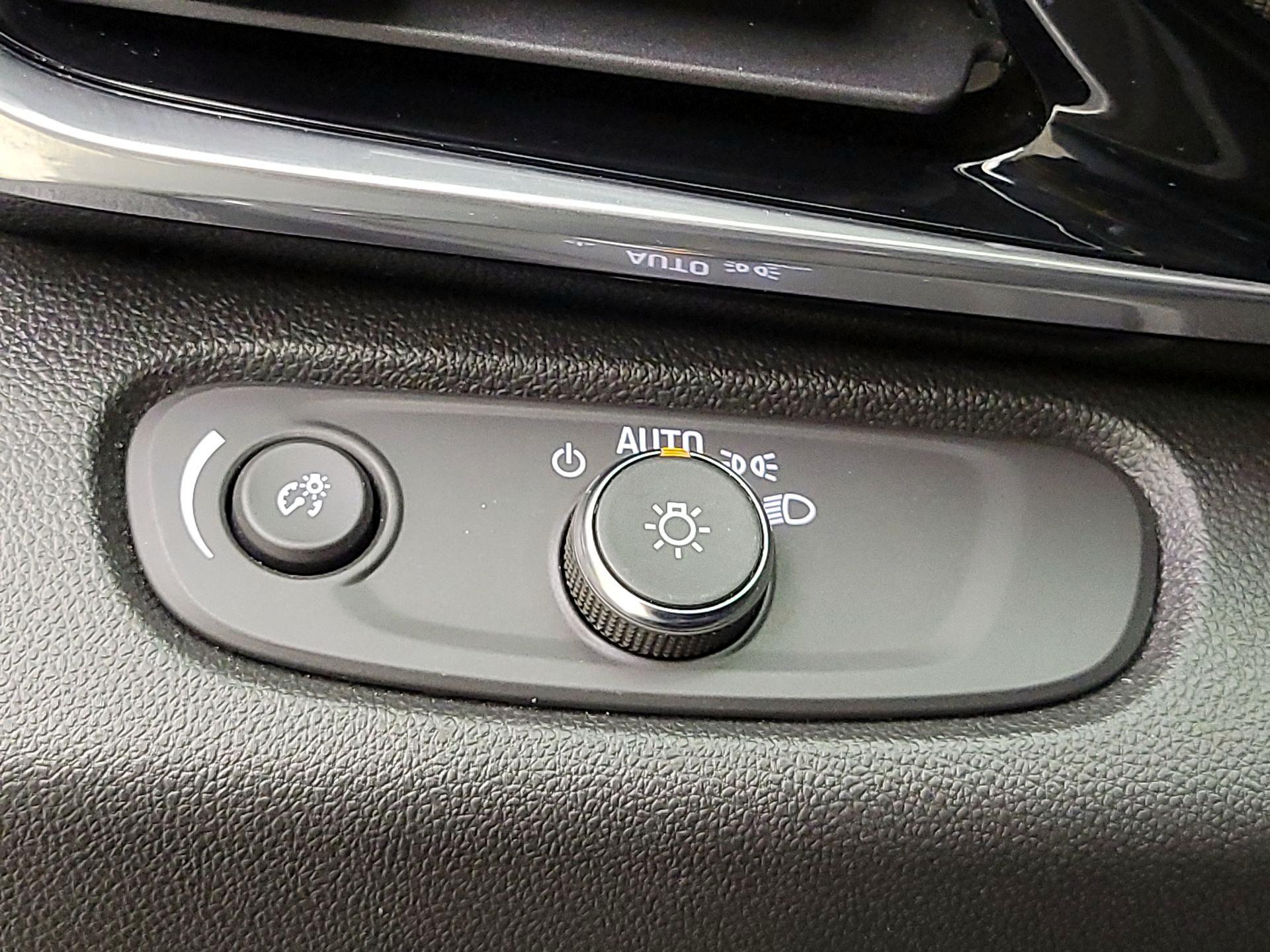 Thumbnail: 2024 Buick Envista - 13