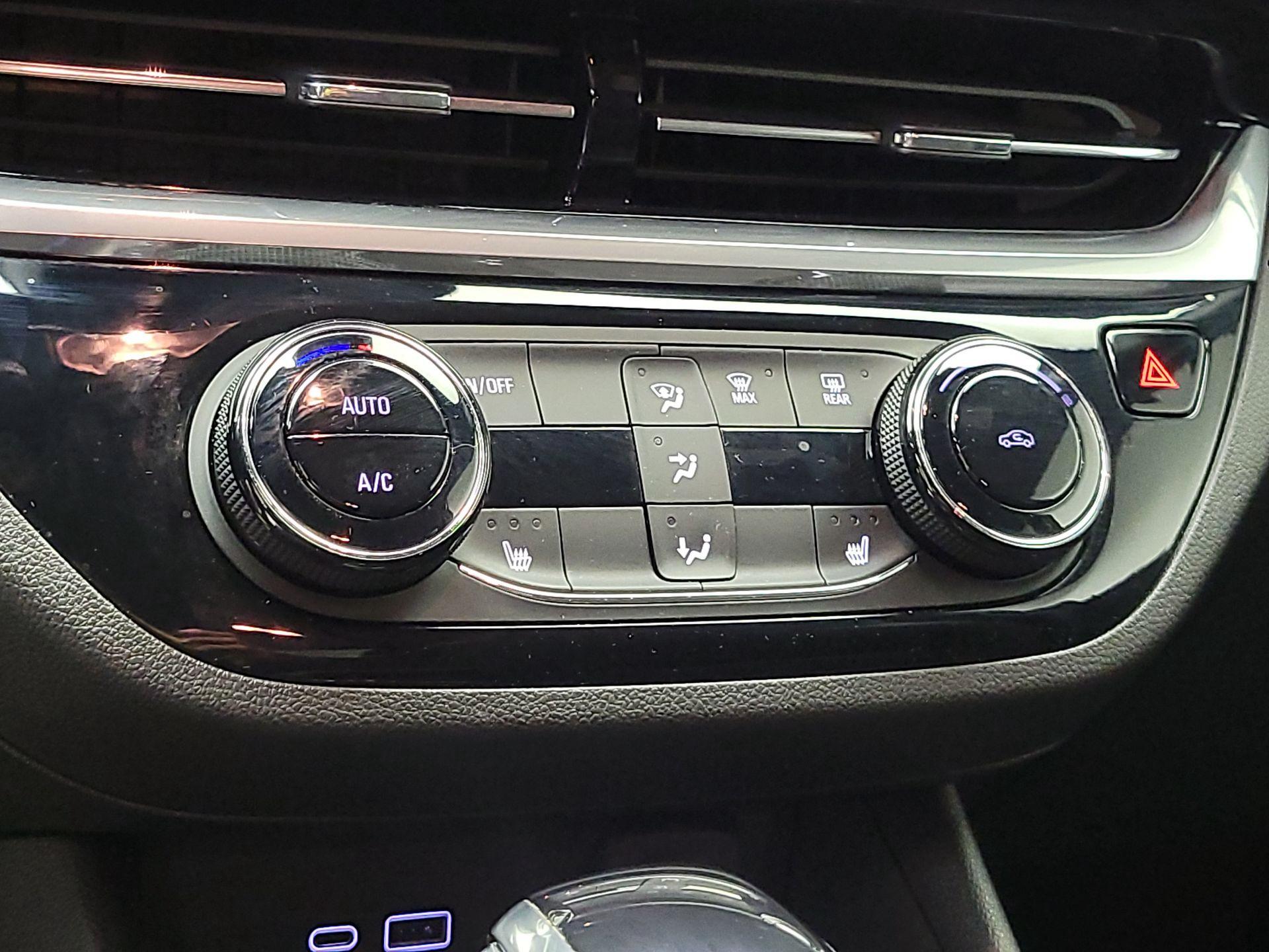 Thumbnail: 2024 Buick Envista - 16