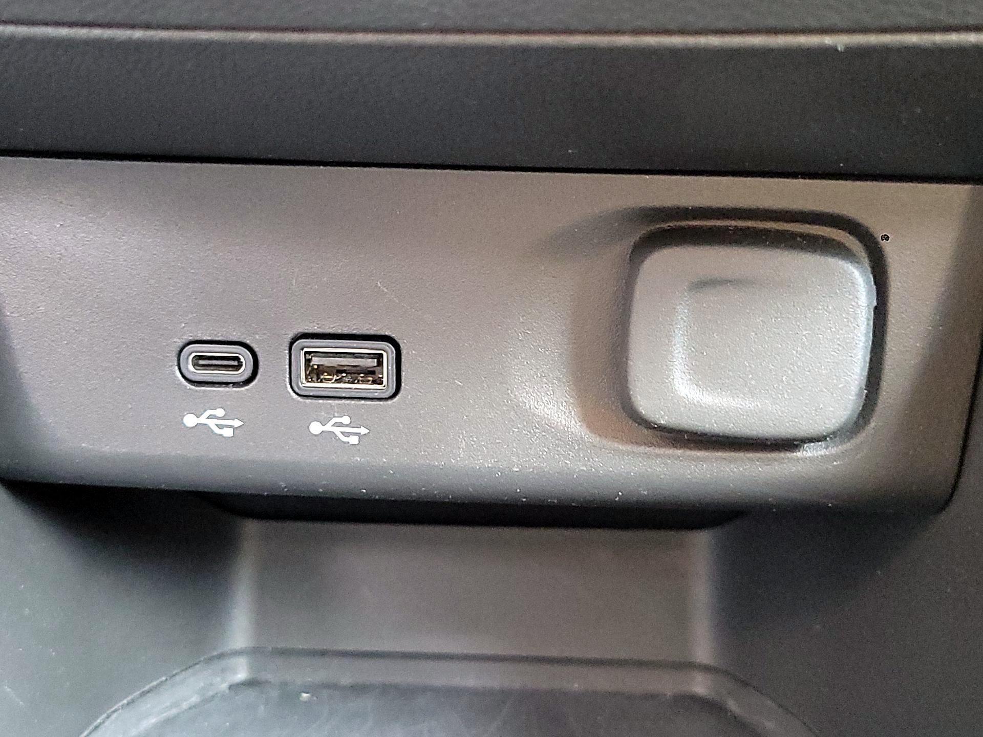 Thumbnail: 2024 Buick Envista - 18