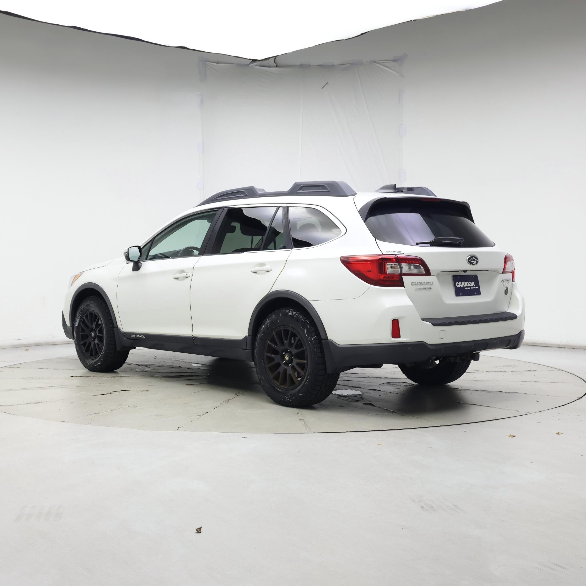 Thumbnail: 2017 Subaru Outback - 2