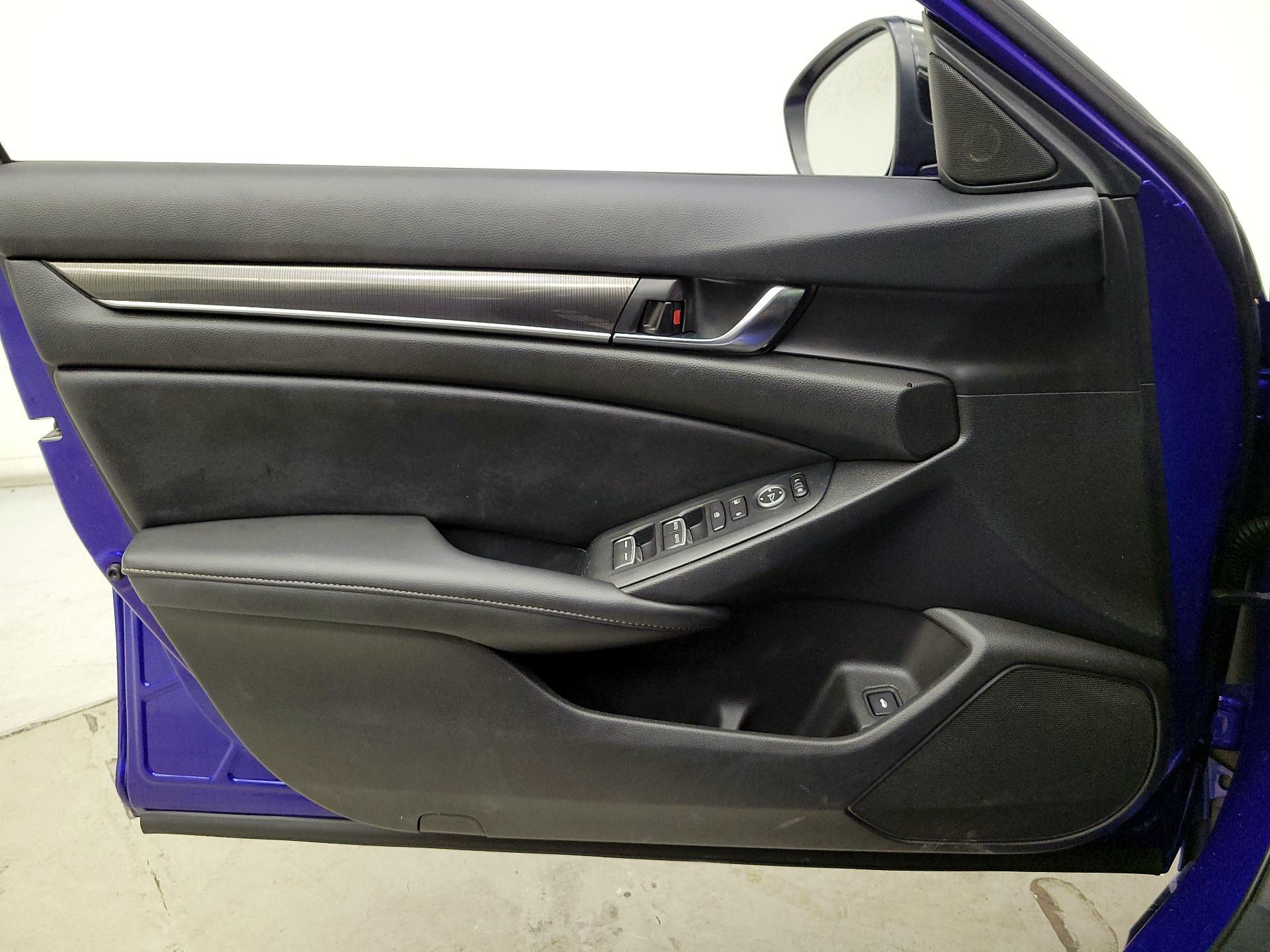 Thumbnail: 2022 Honda Accord - 12