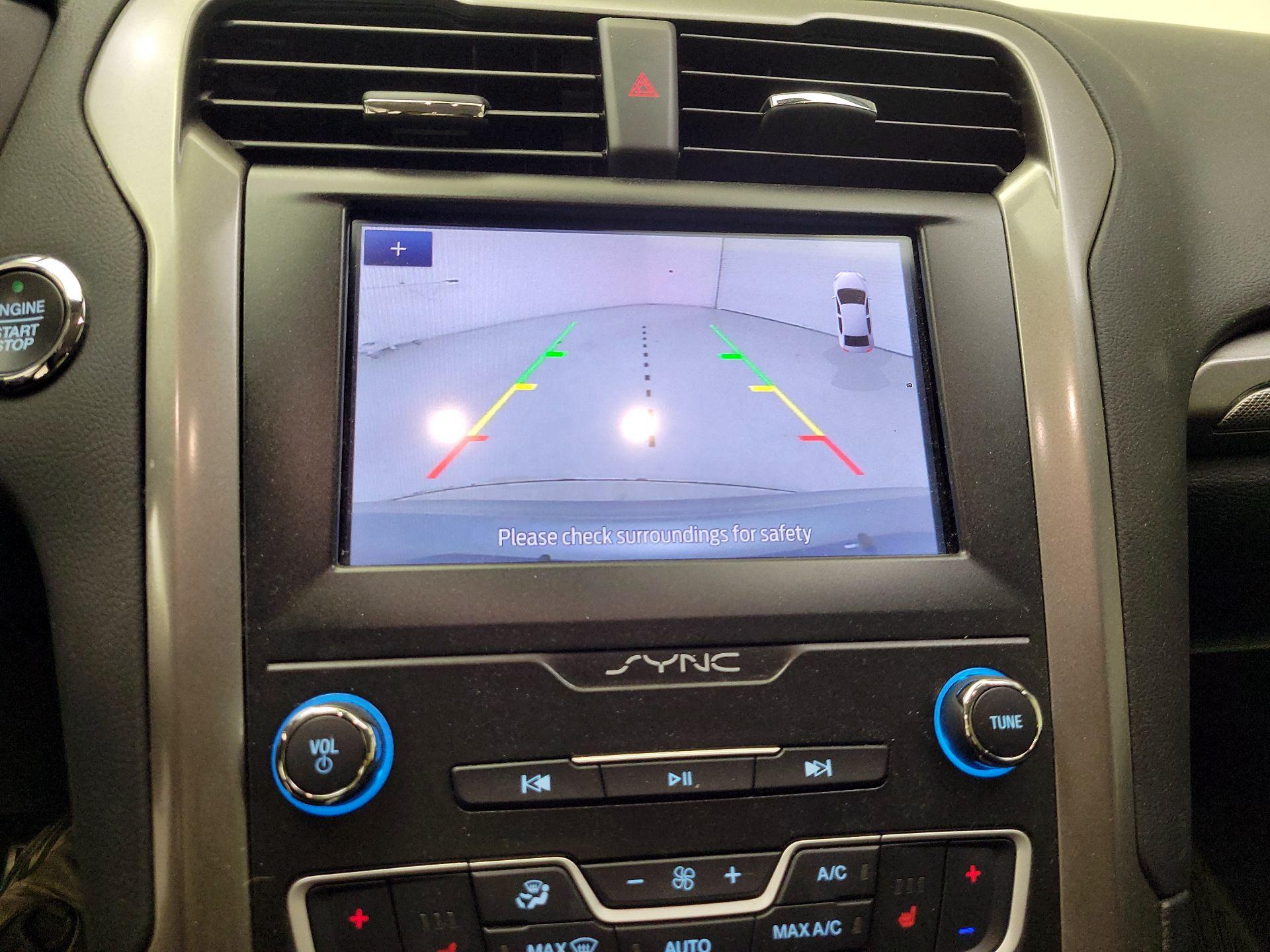 Thumbnail: 2020 Ford Fusion - 14