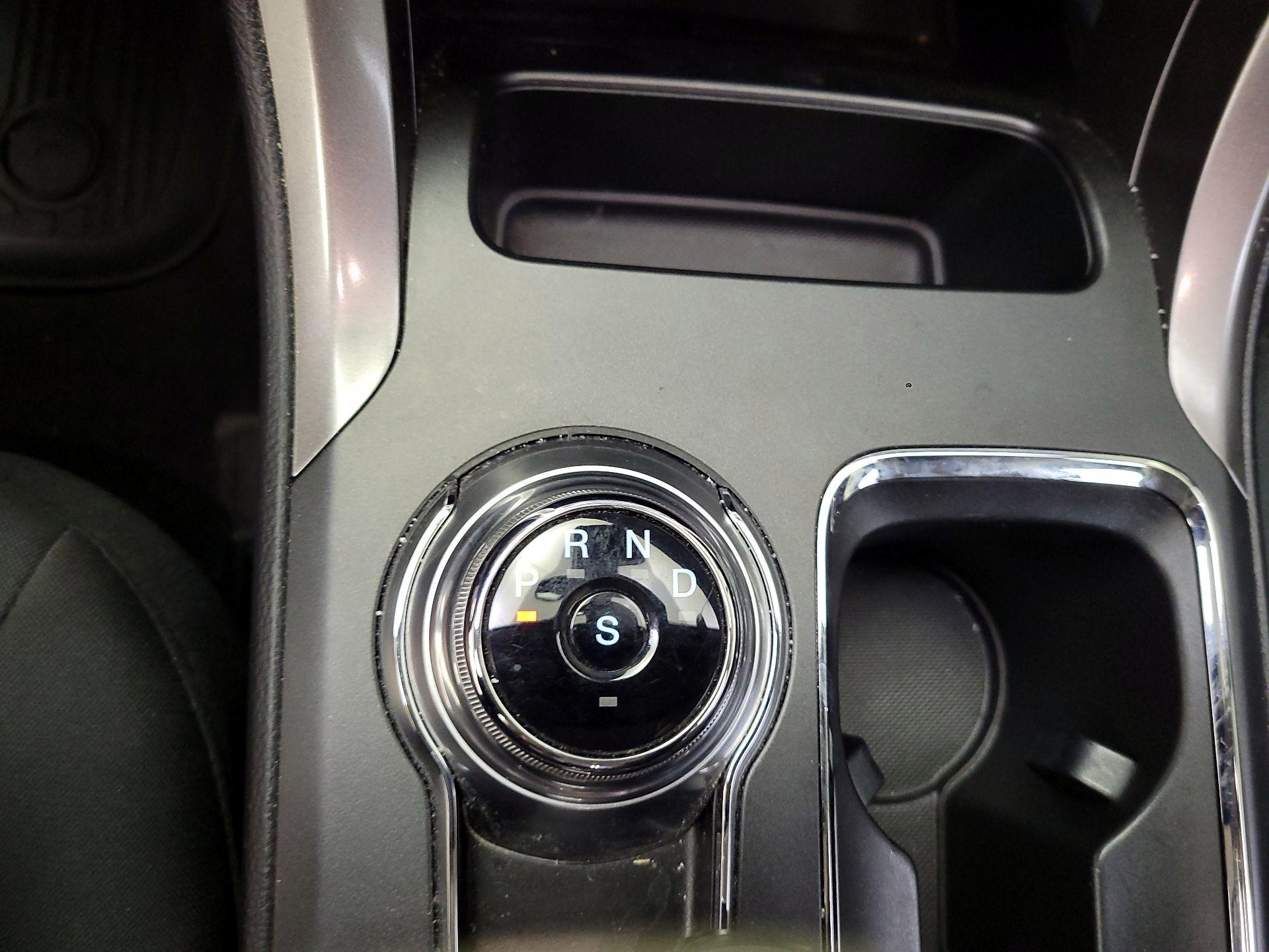 Thumbnail: 2020 Ford Fusion - 17