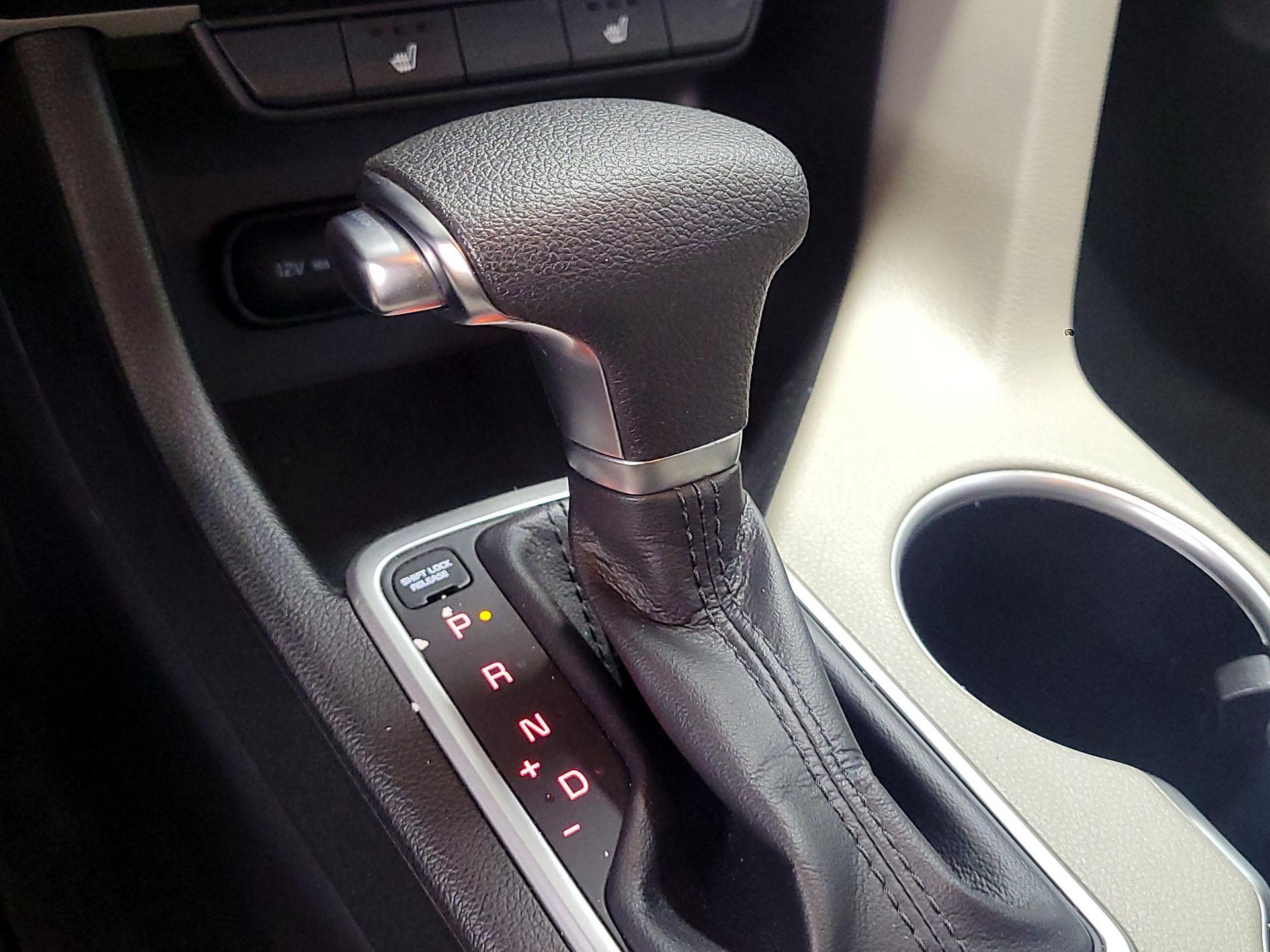 Thumbnail: 2022 Kia Sportage - 17