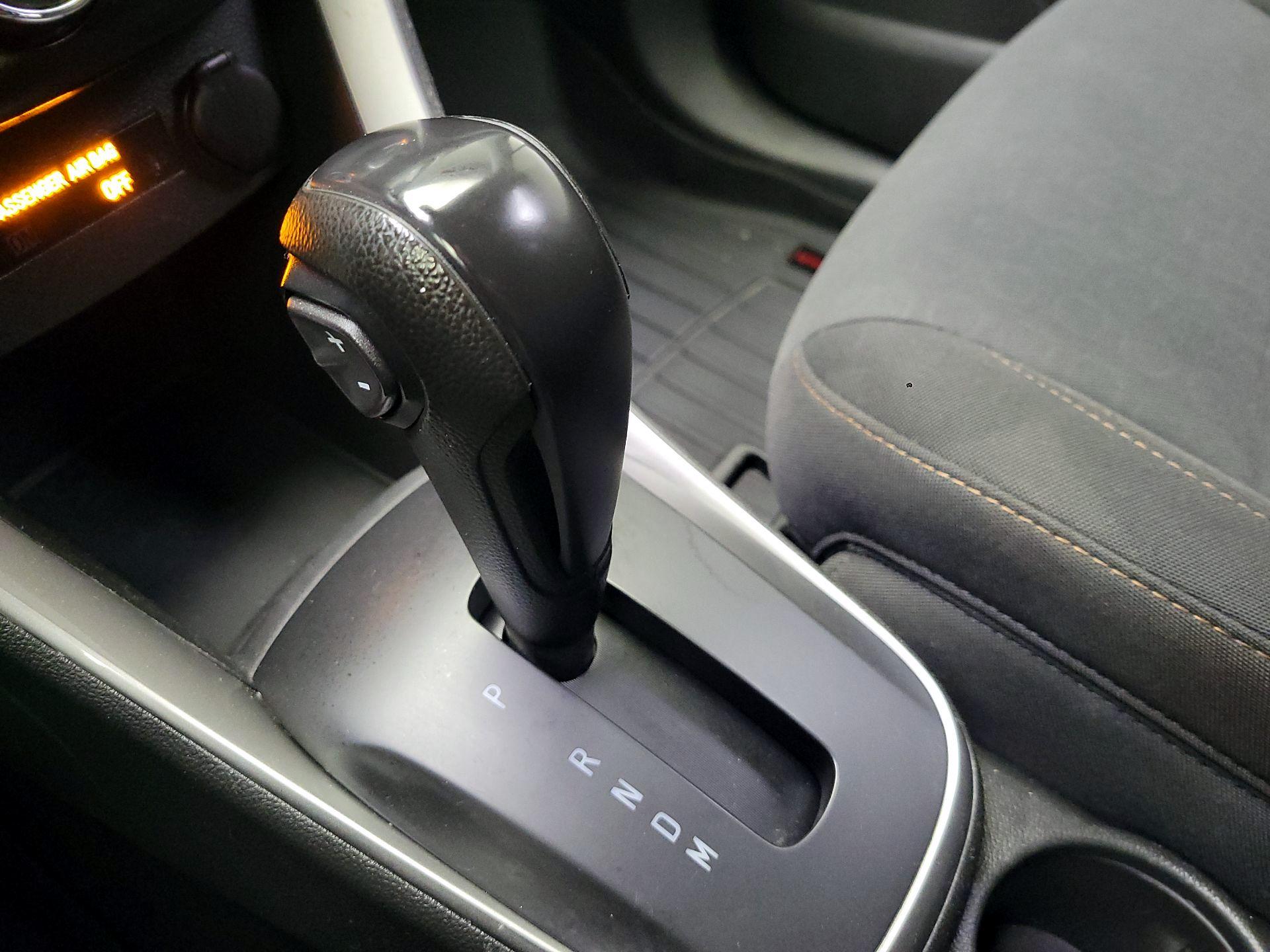 Thumbnail: 2021 Chevrolet Trax - 18