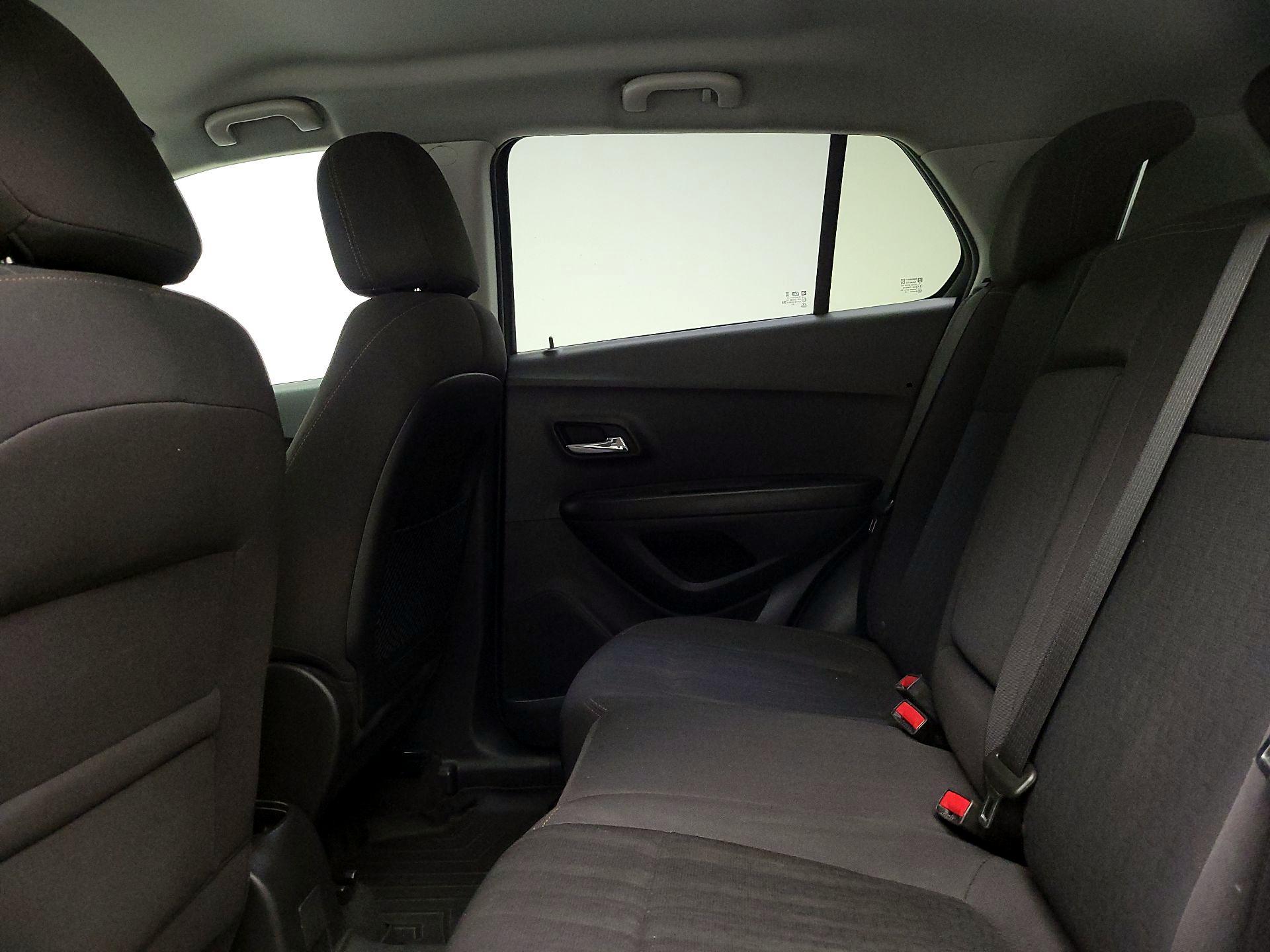 Thumbnail: 2021 Chevrolet Trax - 20