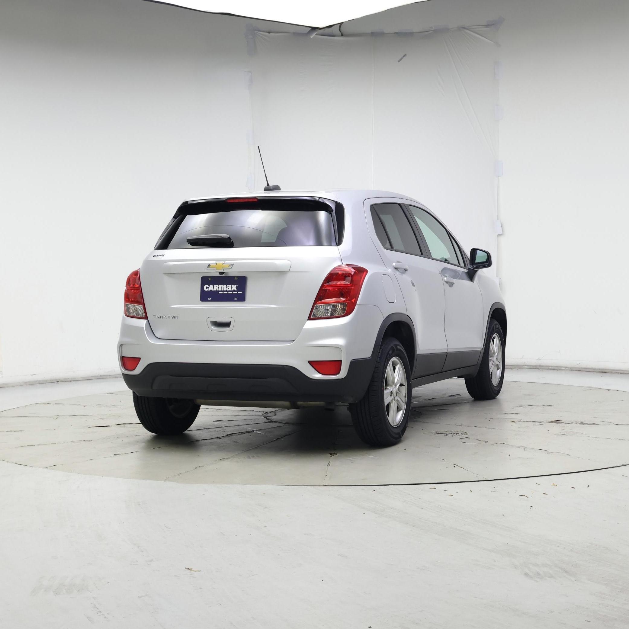 Thumbnail: 2021 Chevrolet Trax - 8