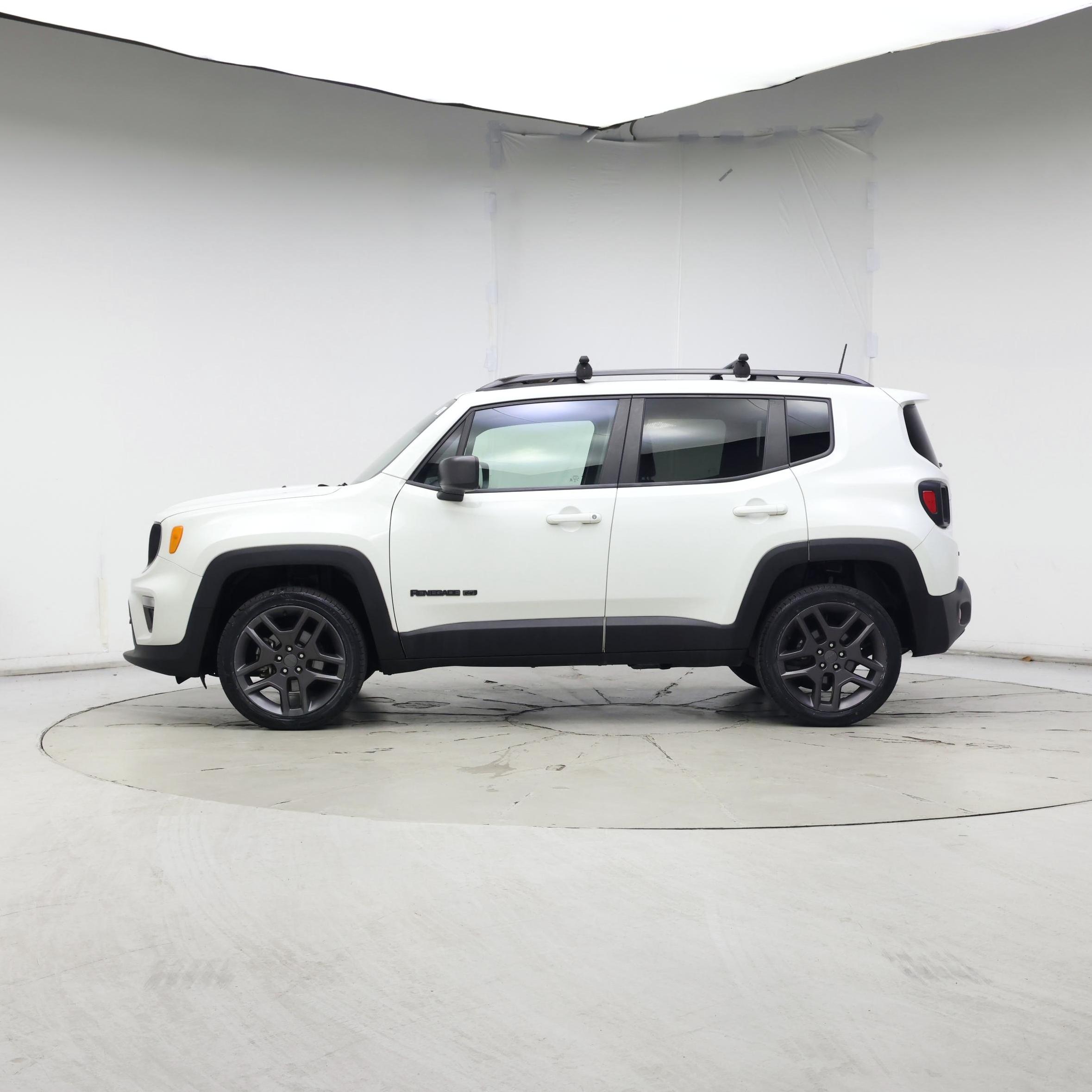 Thumbnail: 2021 Jeep Renegade - 3