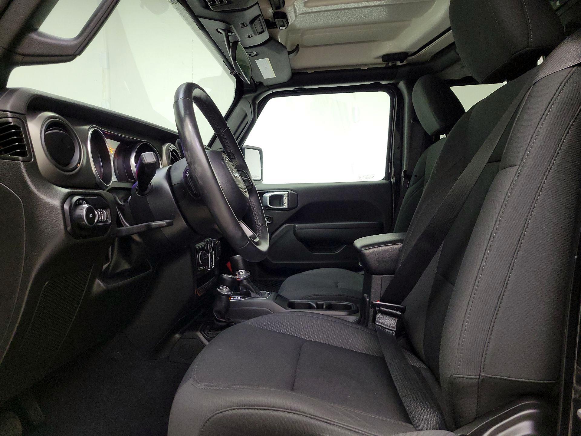 Thumbnail: 2022 Jeep Wrangler - 11