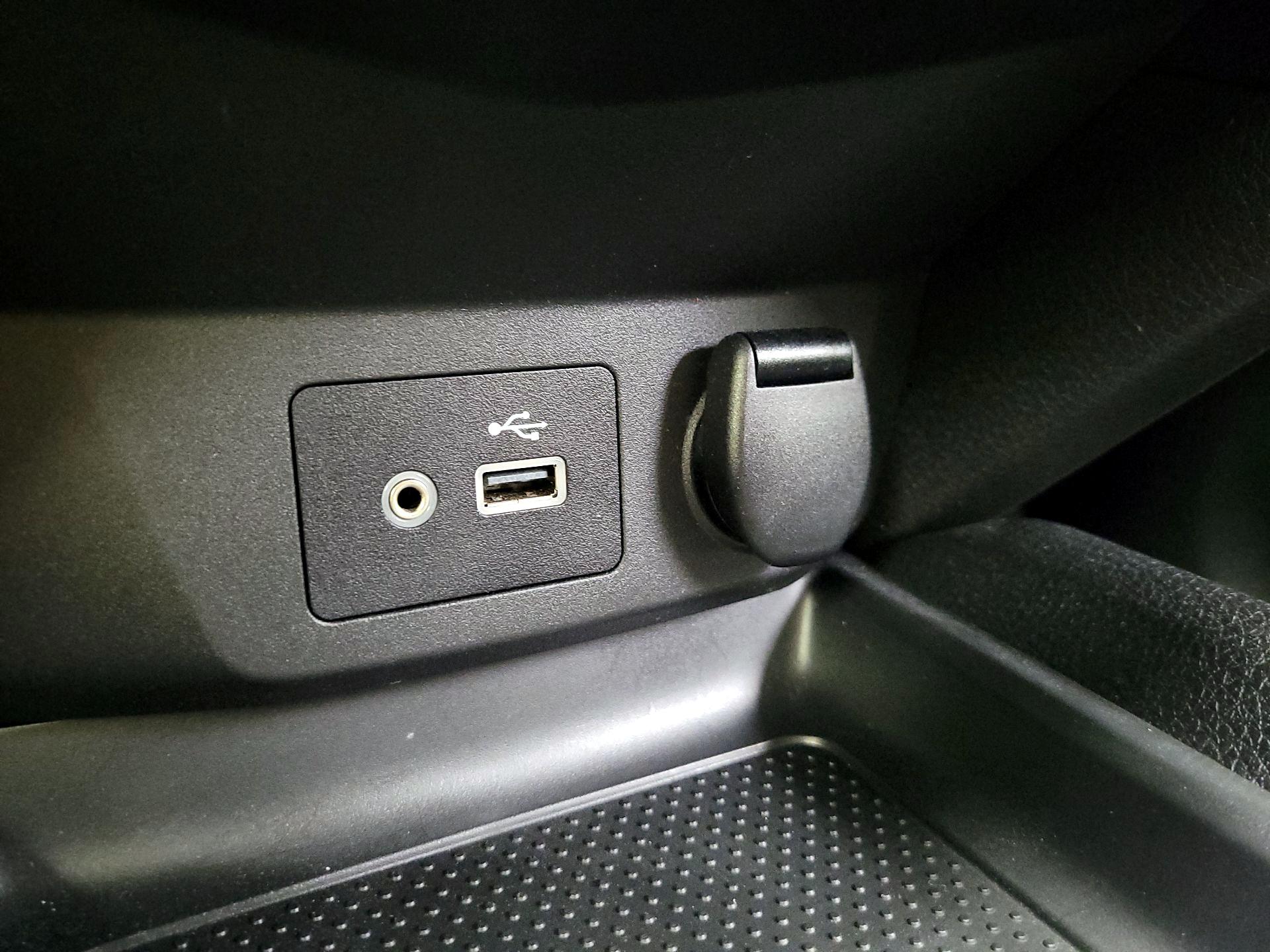 Thumbnail: 2022 Nissan Rogue Sport - 18