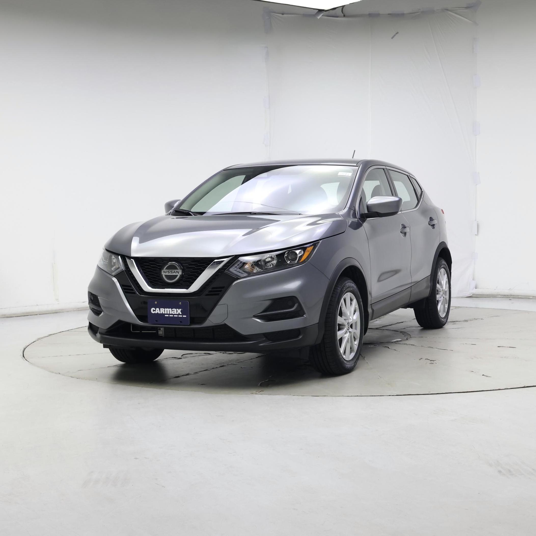 Thumbnail: 2022 Nissan Rogue Sport - 4