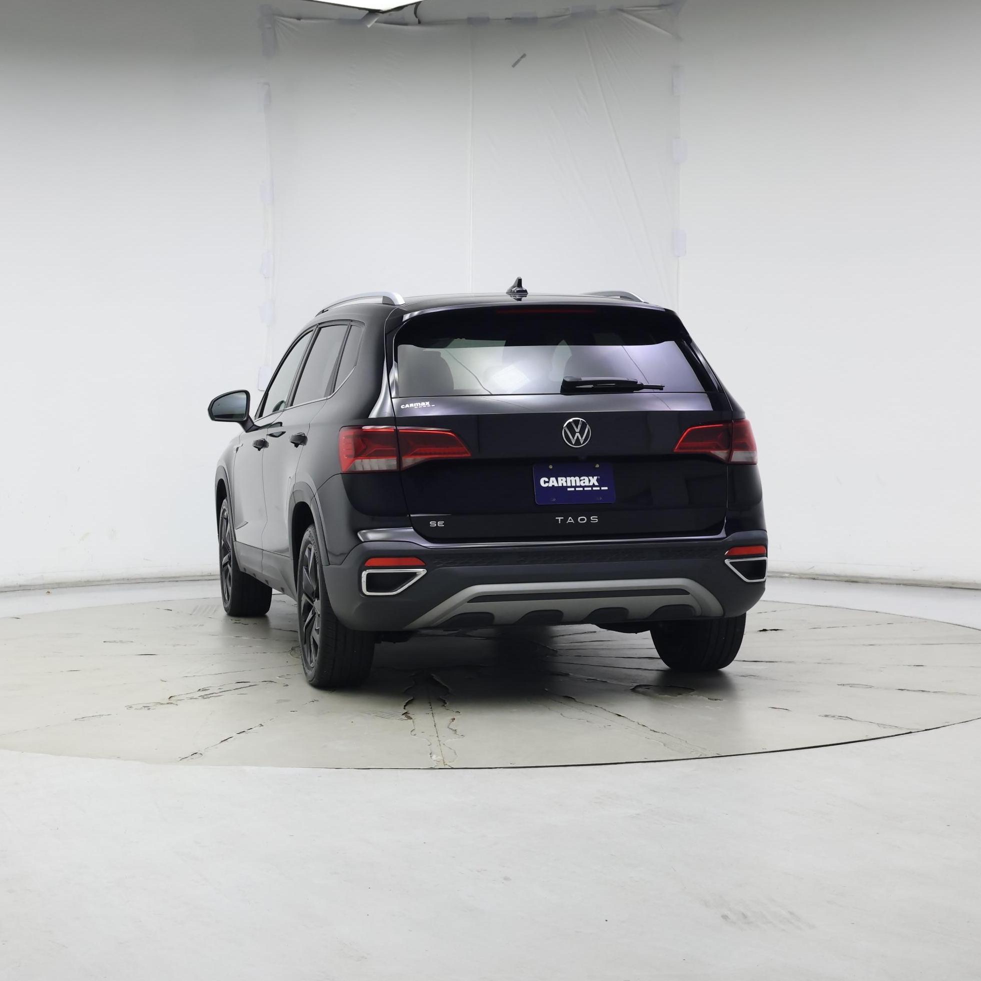 Thumbnail: 2023 Volkswagen Taos - 6