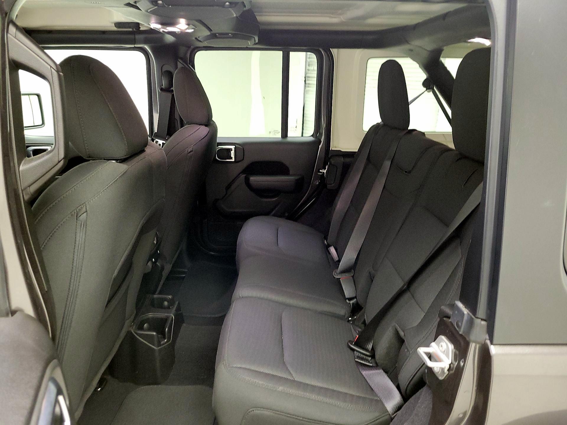 Thumbnail: 2023 Jeep Wrangler - 20