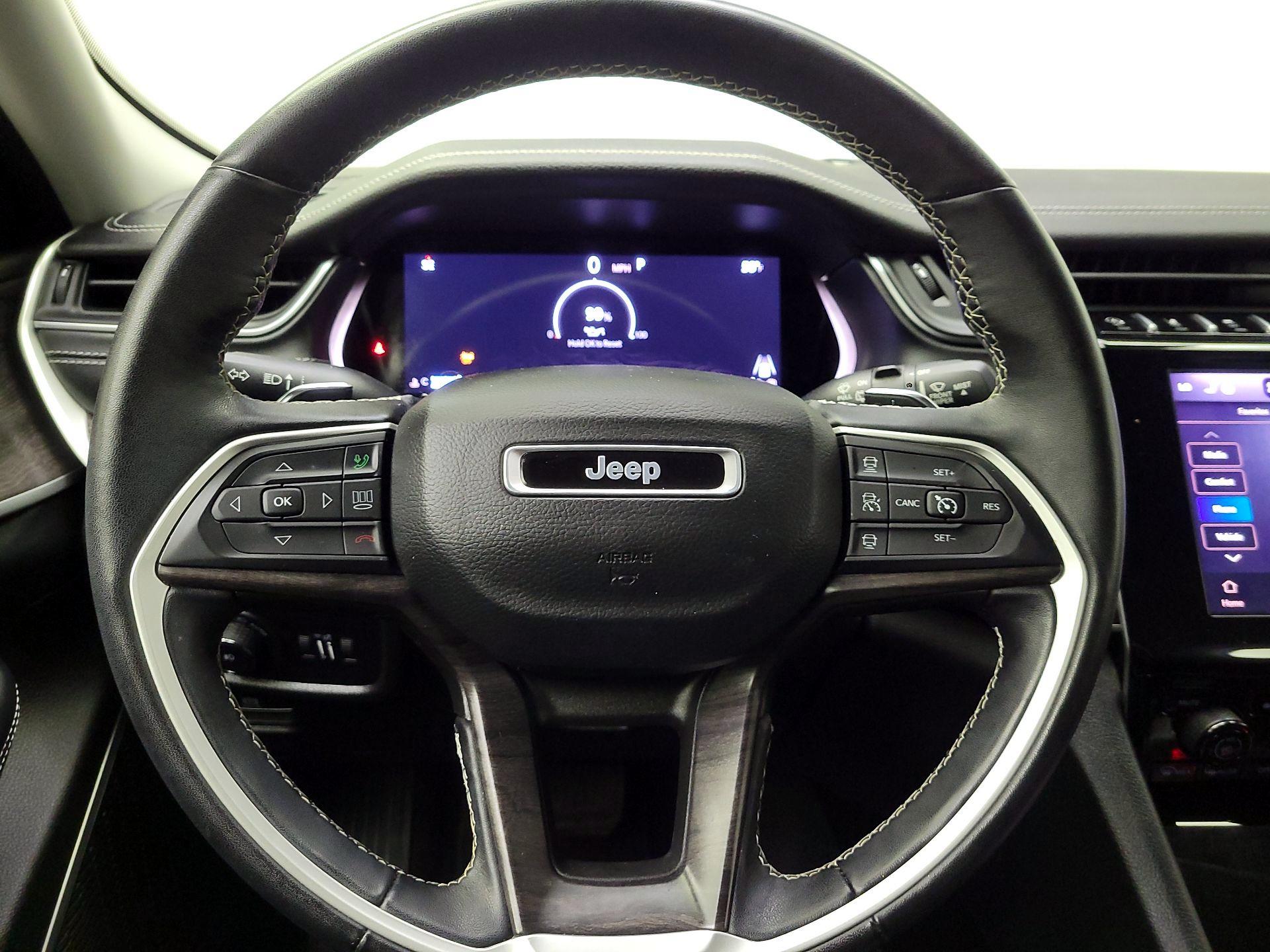 Thumbnail: 2022 Jeep Grand Cherokee - 10