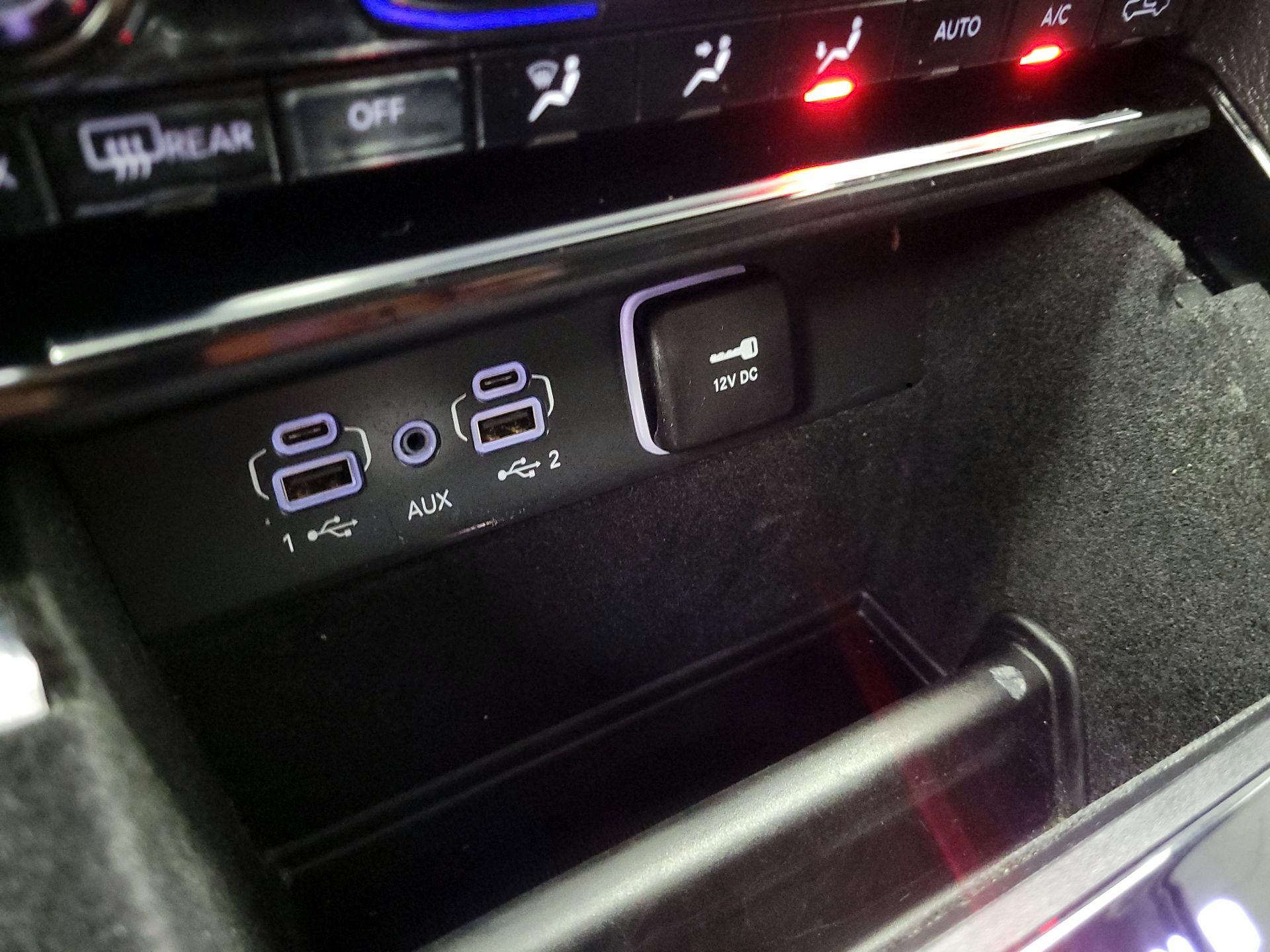 Thumbnail: 2022 Jeep Grand Cherokee - 19