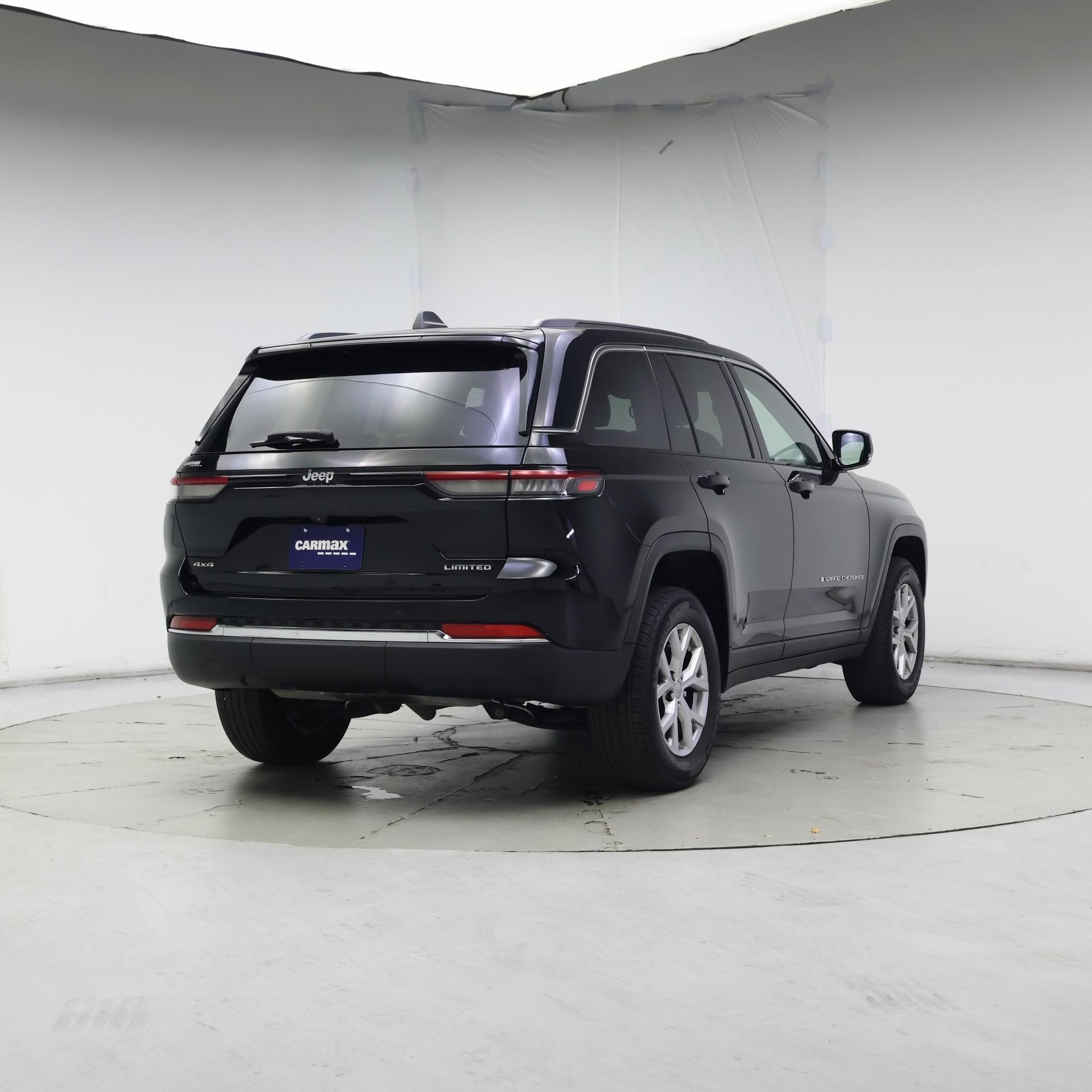 Thumbnail: 2022 Jeep Grand Cherokee - 8