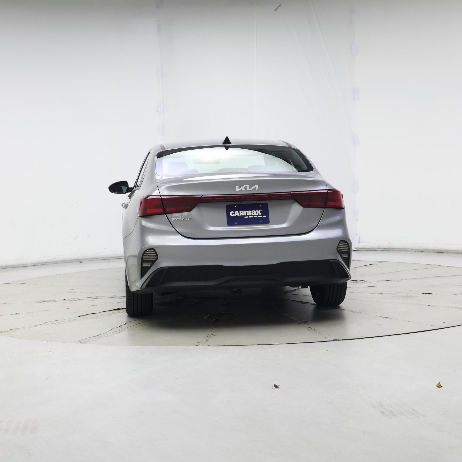 Thumbnail: 2023 Kia Forte - 6