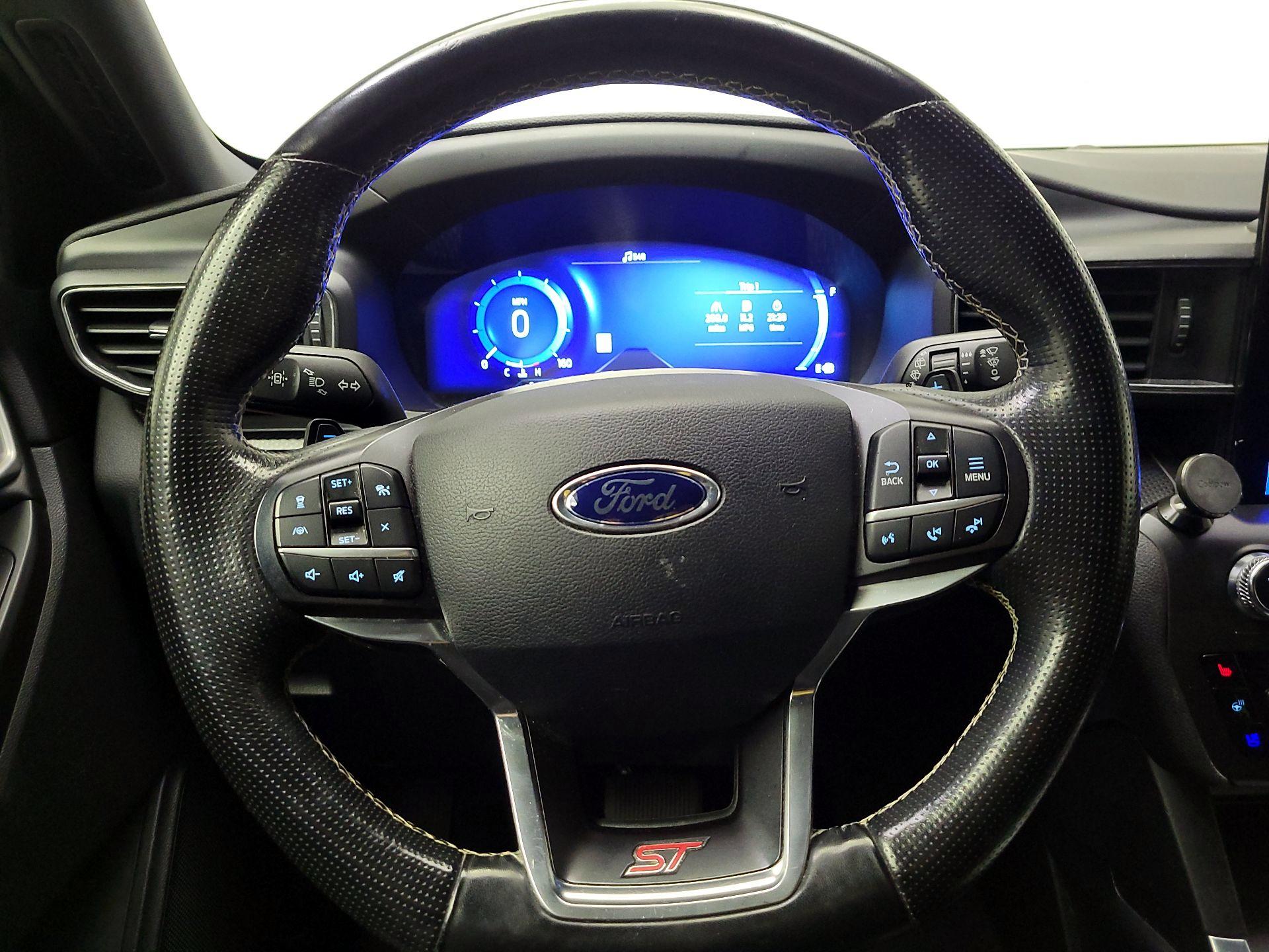 Thumbnail: 2020 Ford Explorer - 10