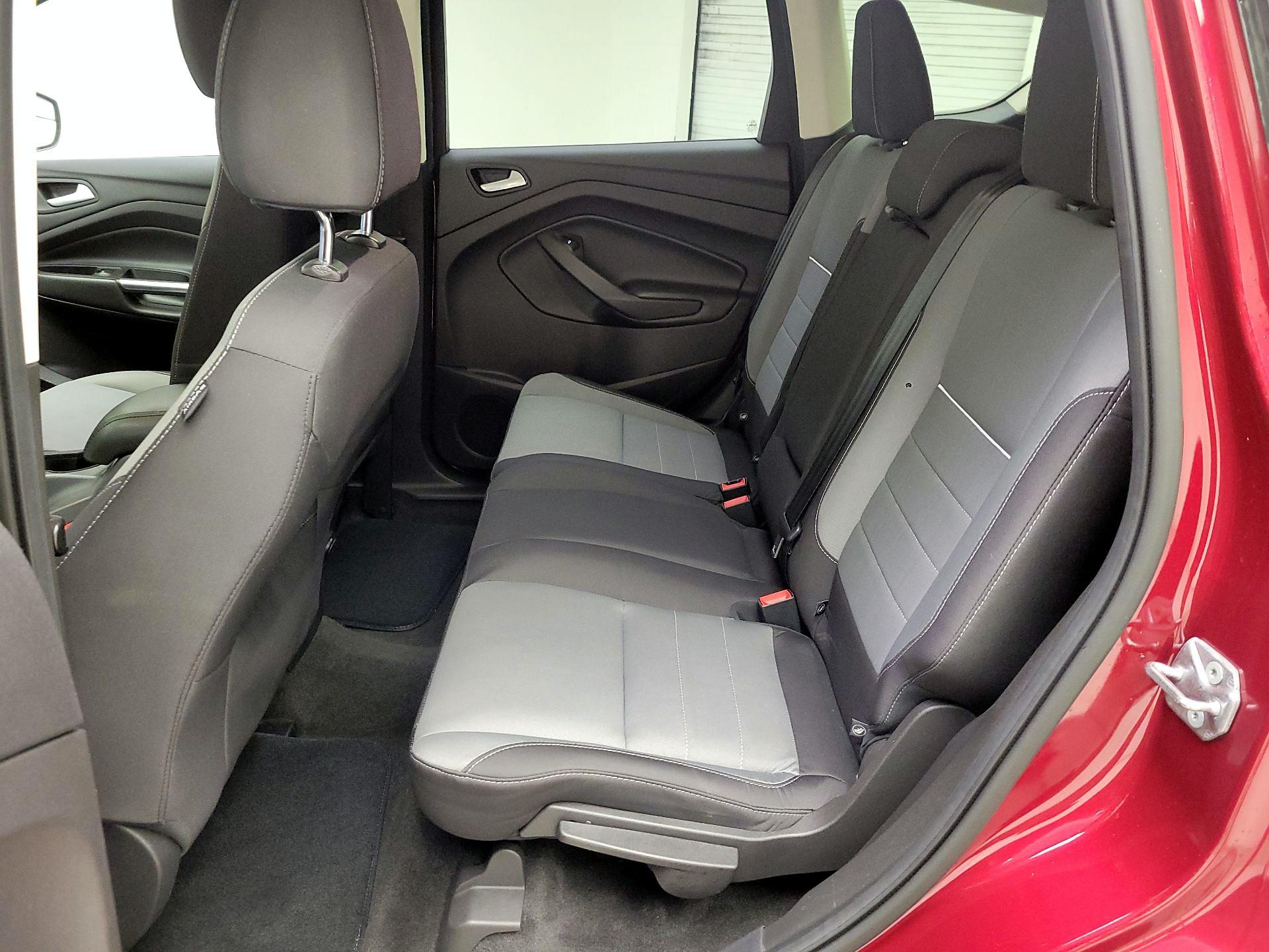 Thumbnail: 2015 Ford Escape - 19