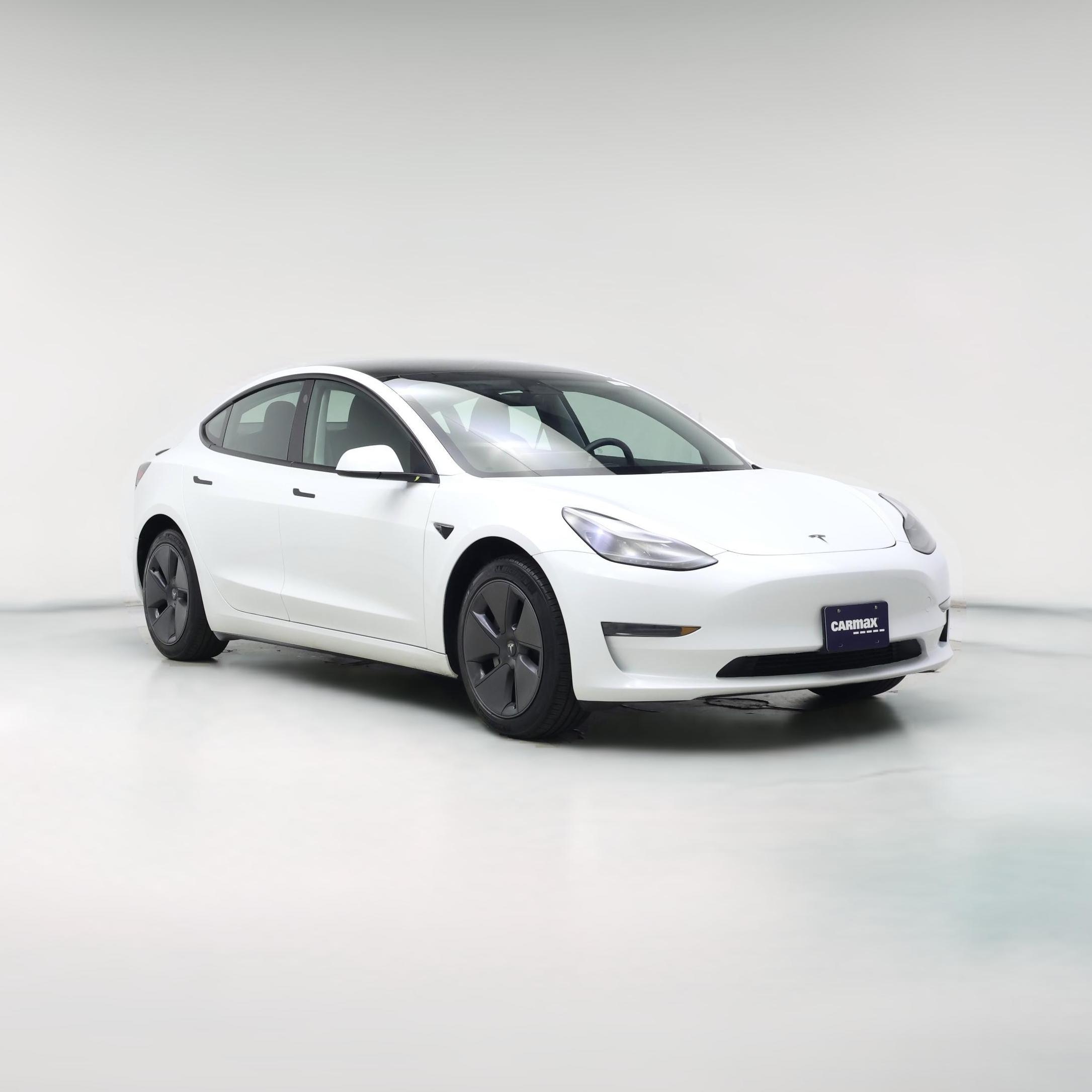 Thumbnail: 2023 Tesla Model 3 - 1