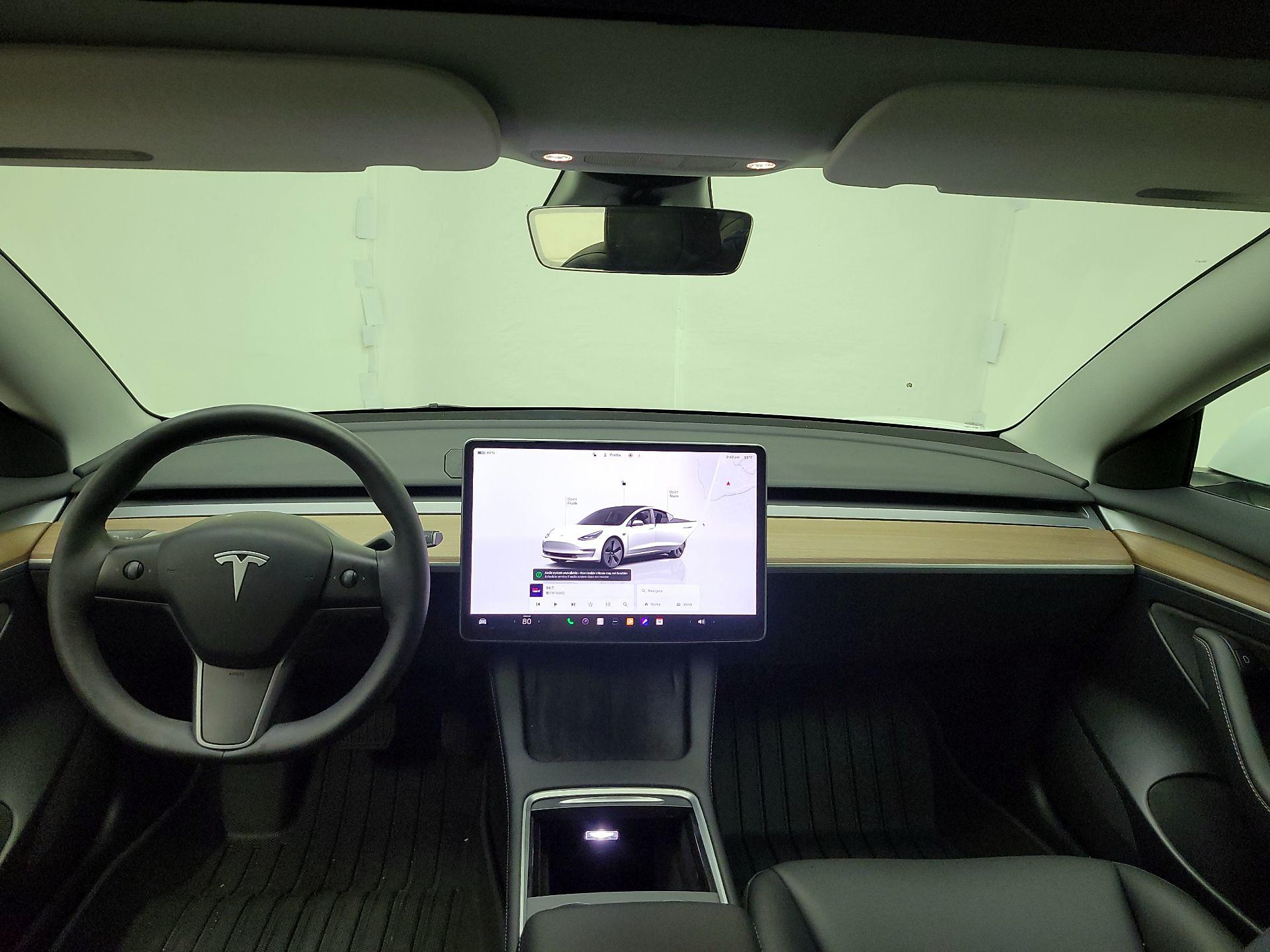 Thumbnail: 2023 Tesla Model 3 - 9