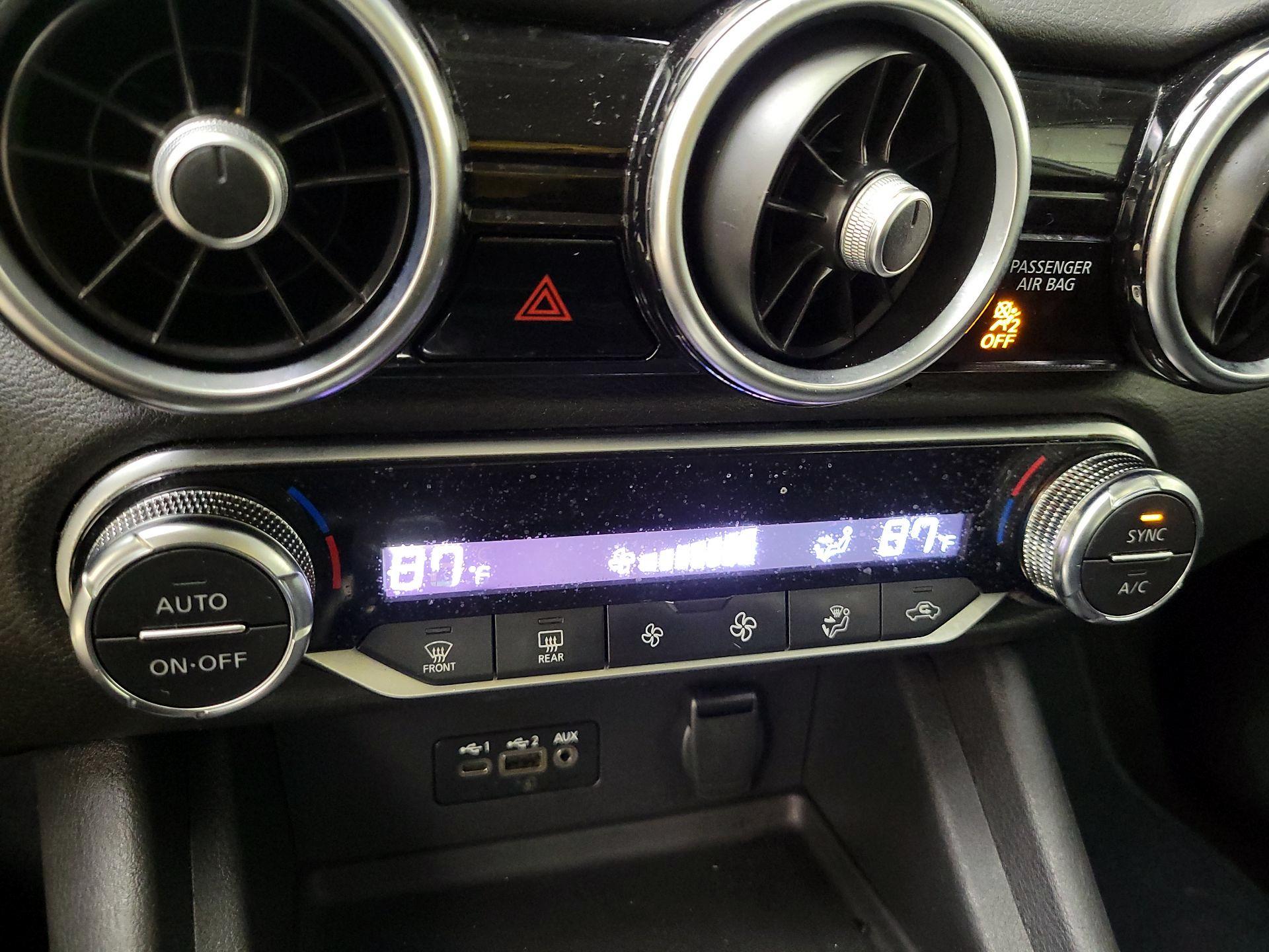 Thumbnail: 2021 Nissan Sentra - 16