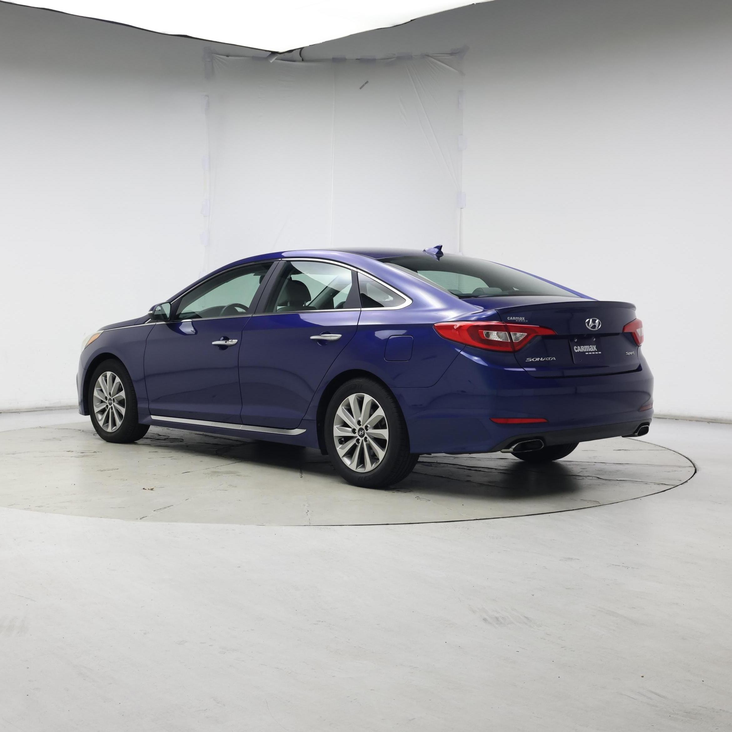 Thumbnail: 2017 Hyundai Sonata - 2