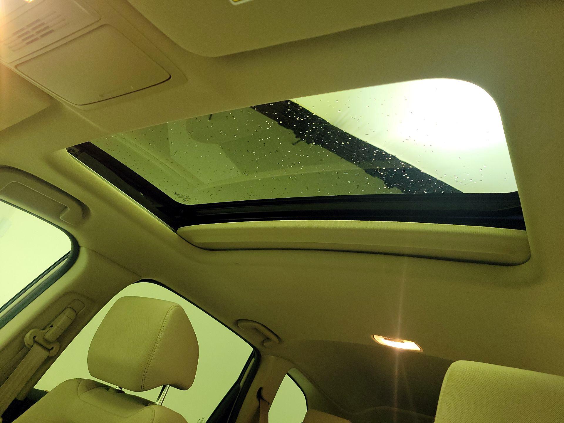 Thumbnail: 2019 Honda CR-V - 19