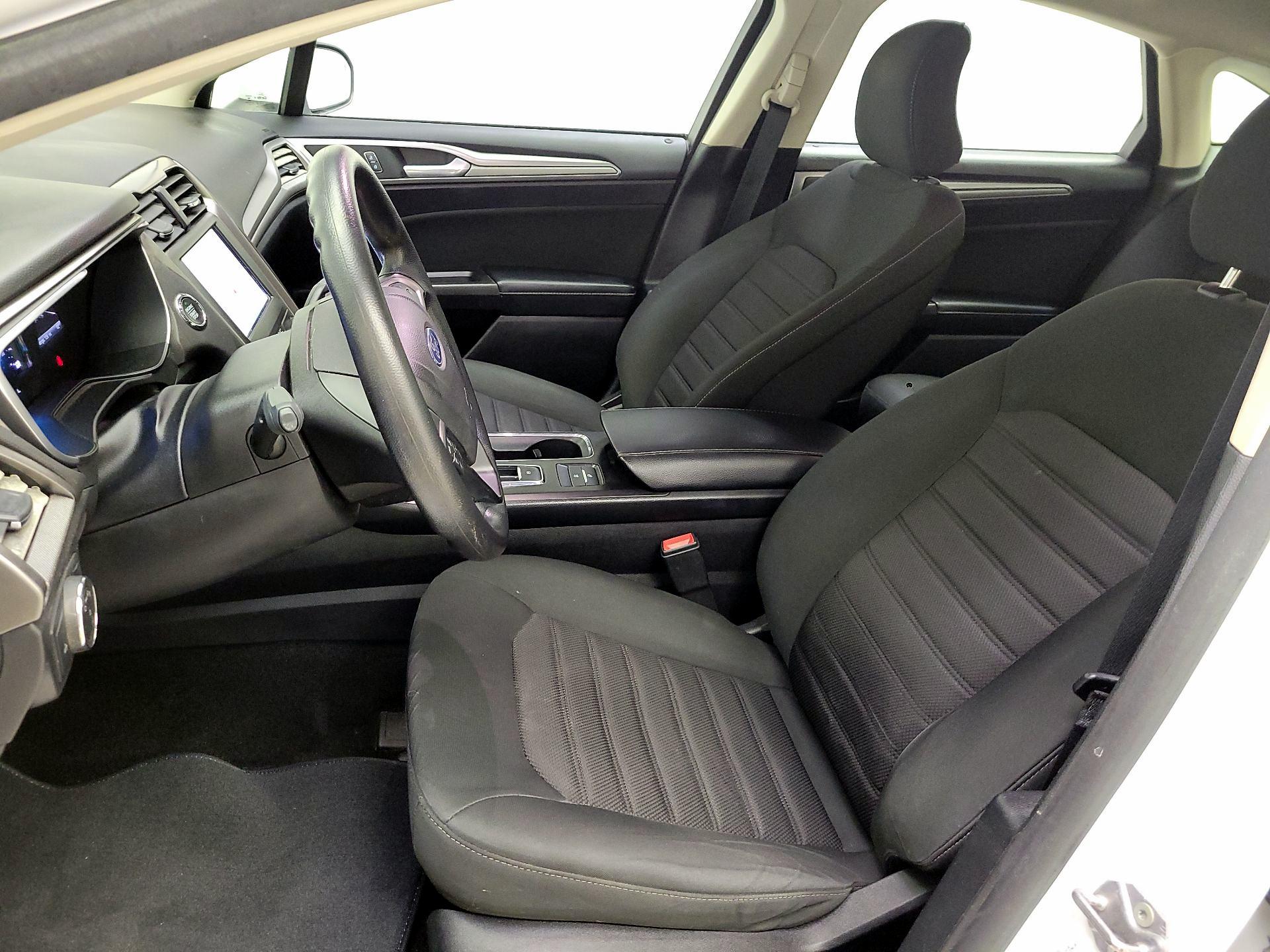 Thumbnail: 2019 Ford Fusion - 11