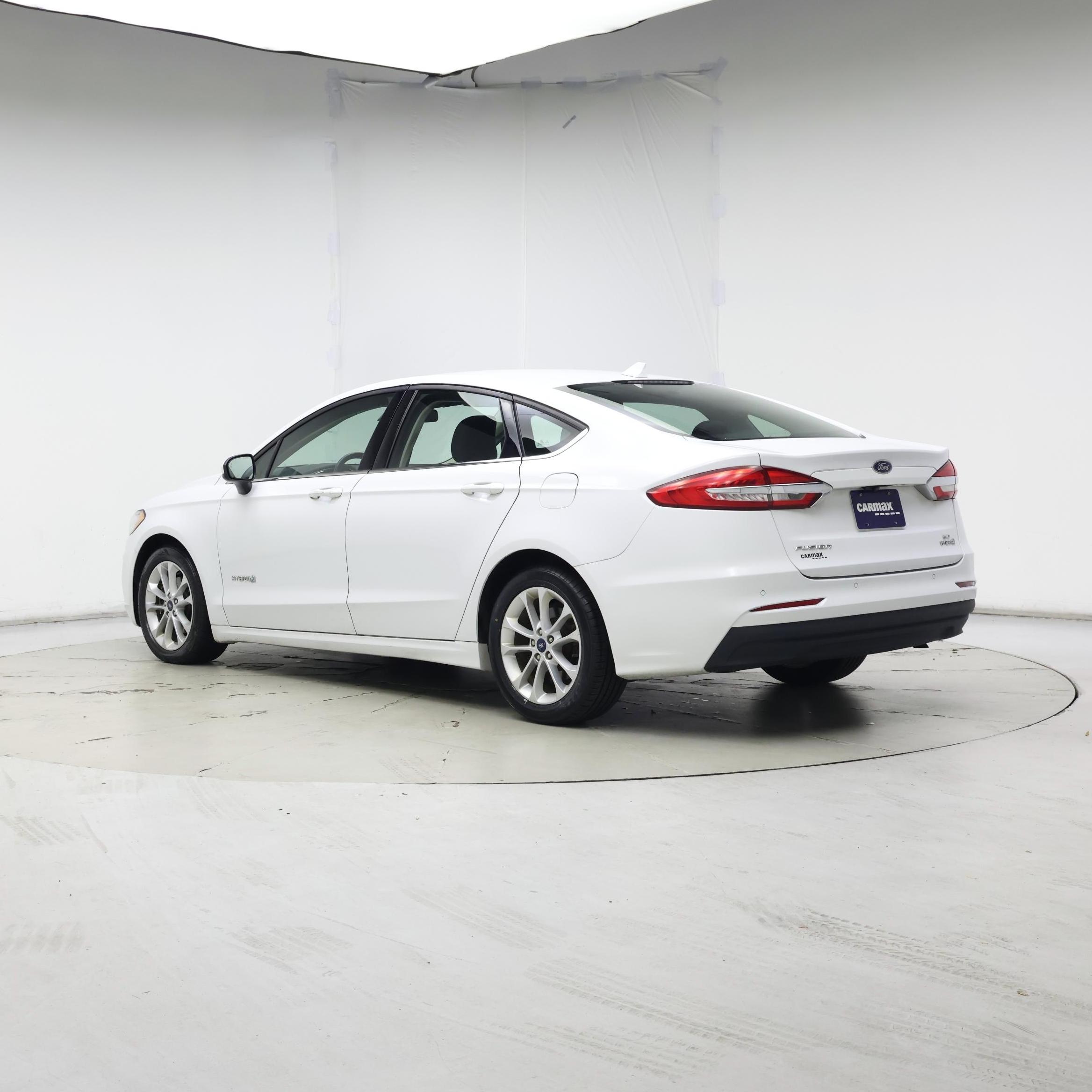 Thumbnail: 2019 Ford Fusion - 2