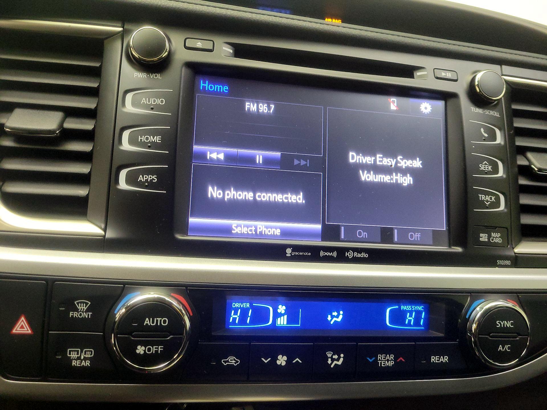 Thumbnail: 2019 Toyota Highlander - 16