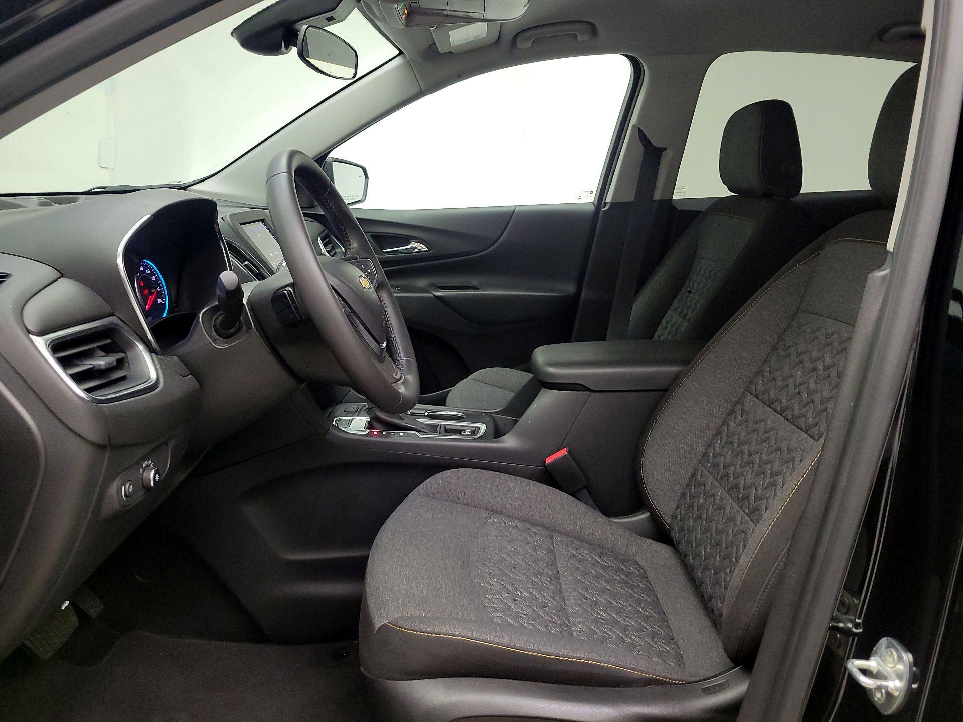 Thumbnail: 2022 Chevrolet Equinox - 11