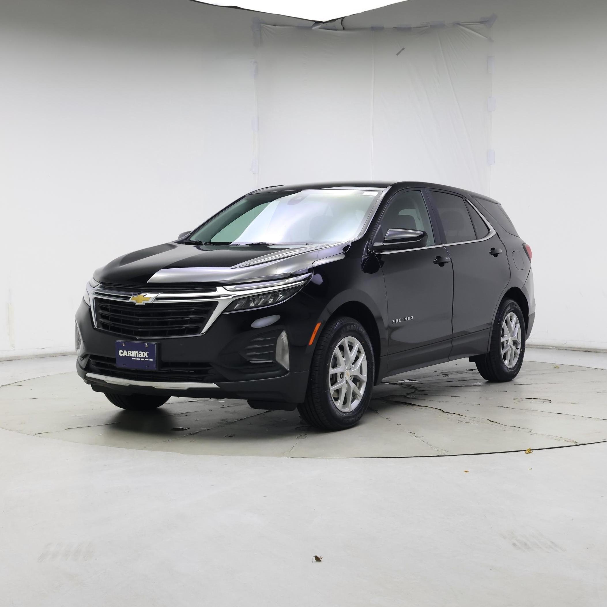 Thumbnail: 2022 Chevrolet Equinox - 4