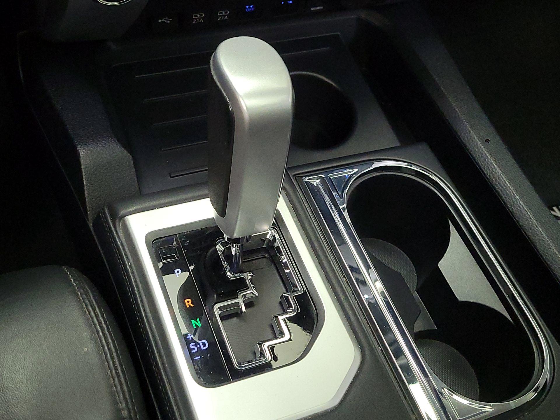 Thumbnail: 2020 Toyota Tundra - 18