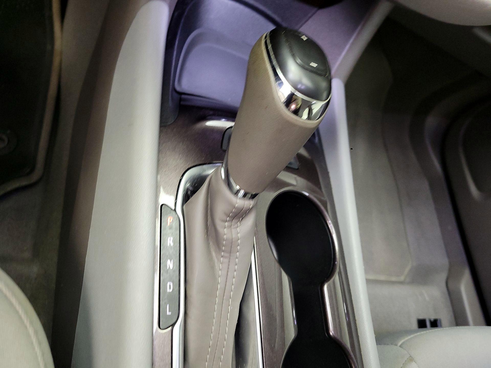 Thumbnail: 2020 Chevrolet Malibu - 17