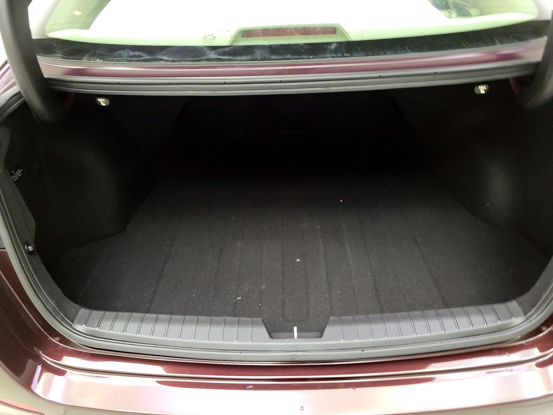 Thumbnail: 2015 Kia Optima - 20