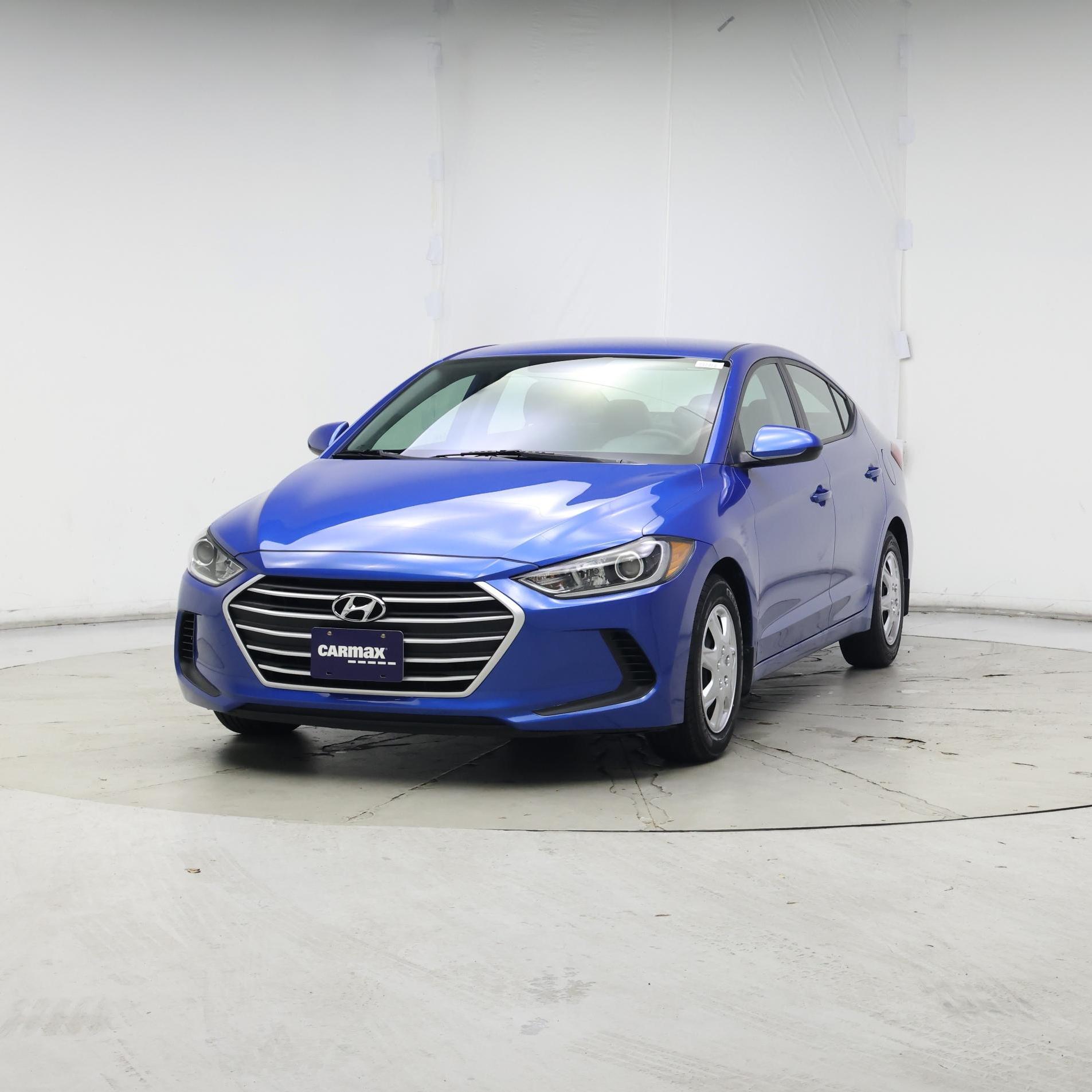 Thumbnail: 2017 Hyundai Elantra - 4