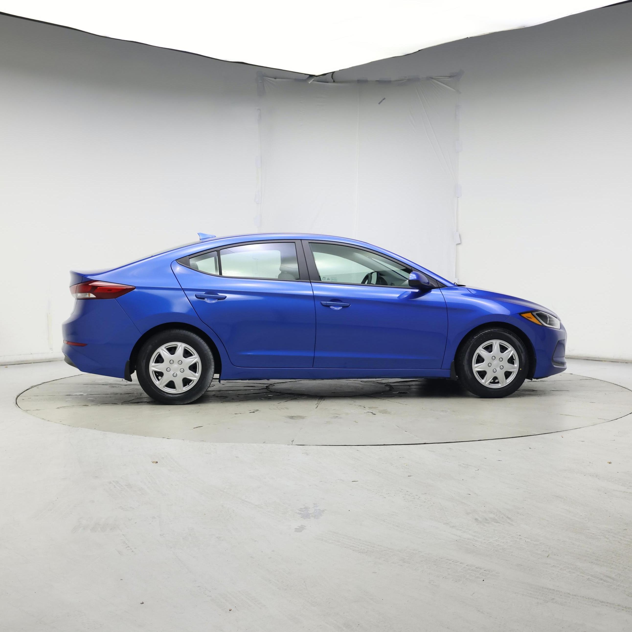 Thumbnail: 2017 Hyundai Elantra - 7