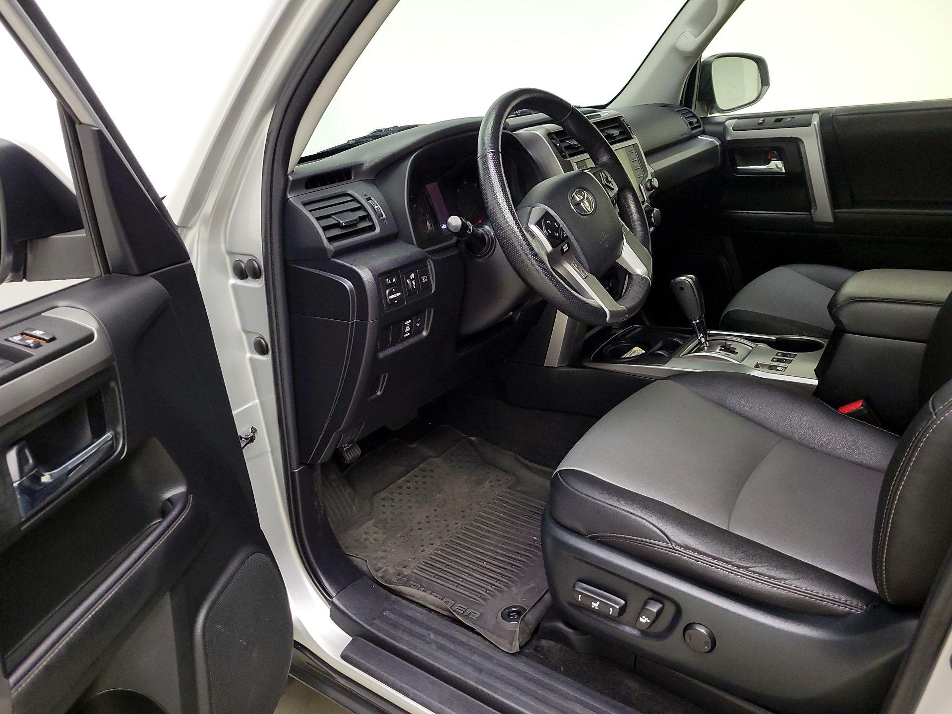 Thumbnail: 2023 Toyota 4Runner - 11