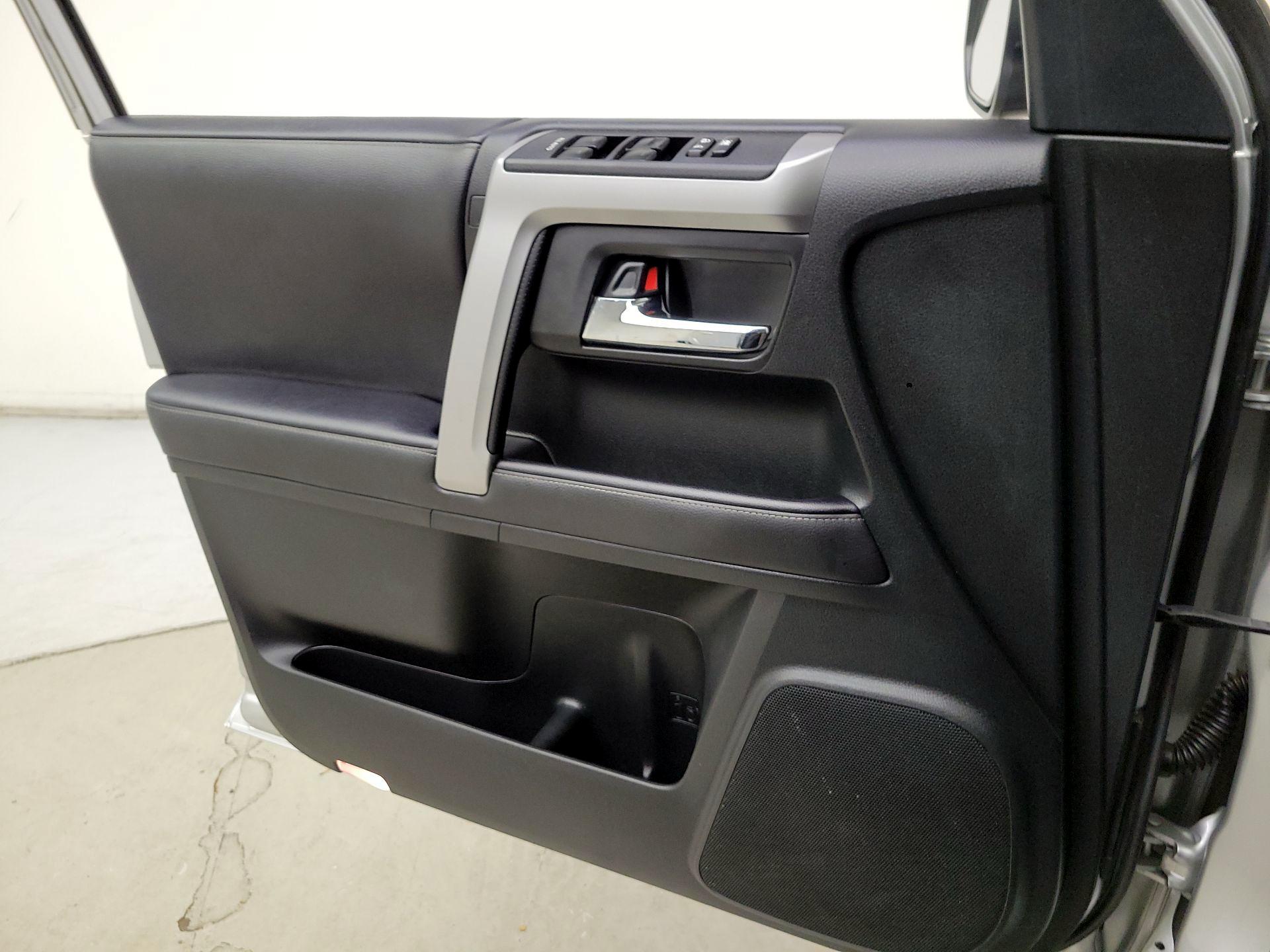 Thumbnail: 2023 Toyota 4Runner - 12