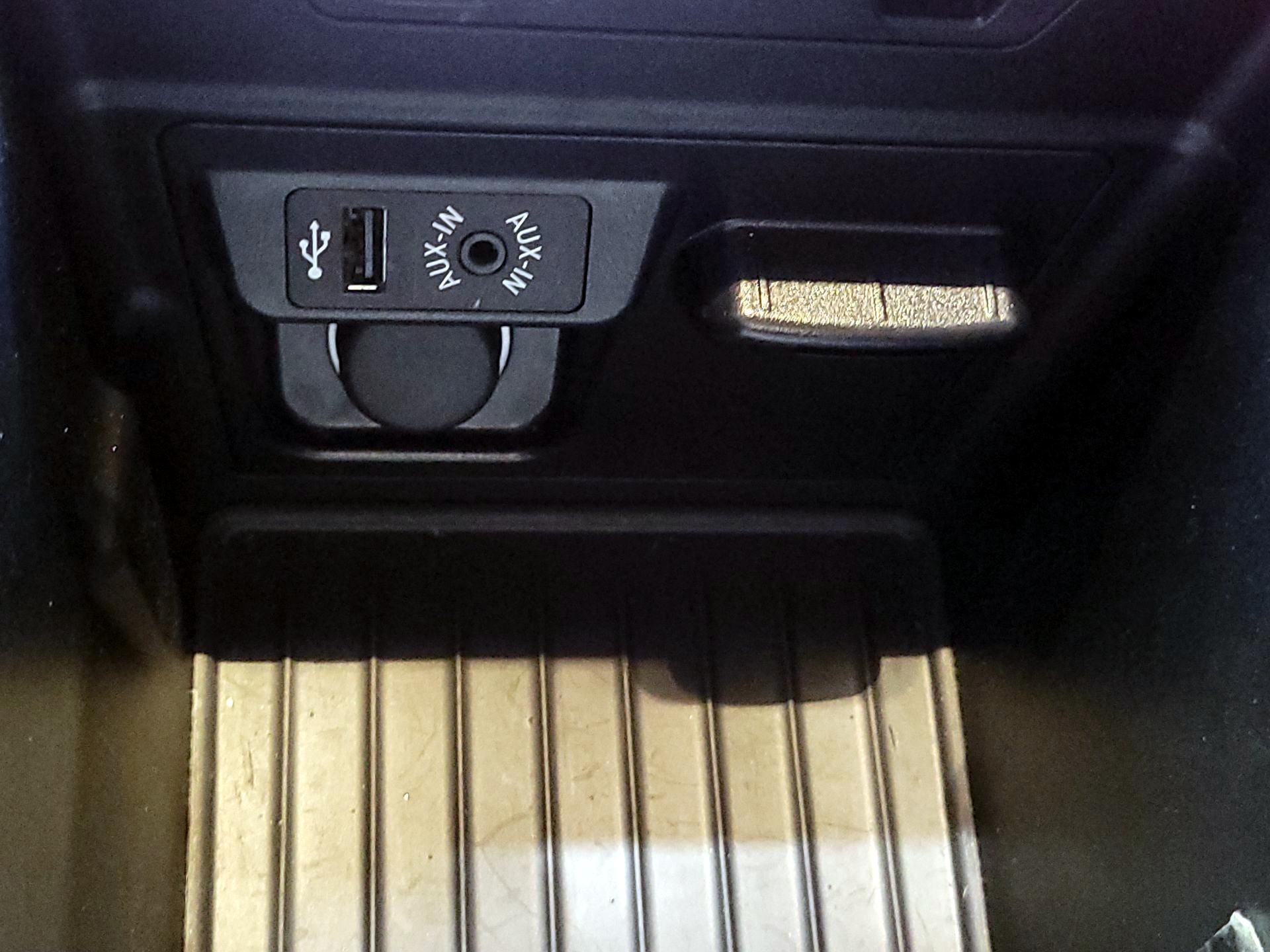 Thumbnail: 2019 BMW X6 - 19