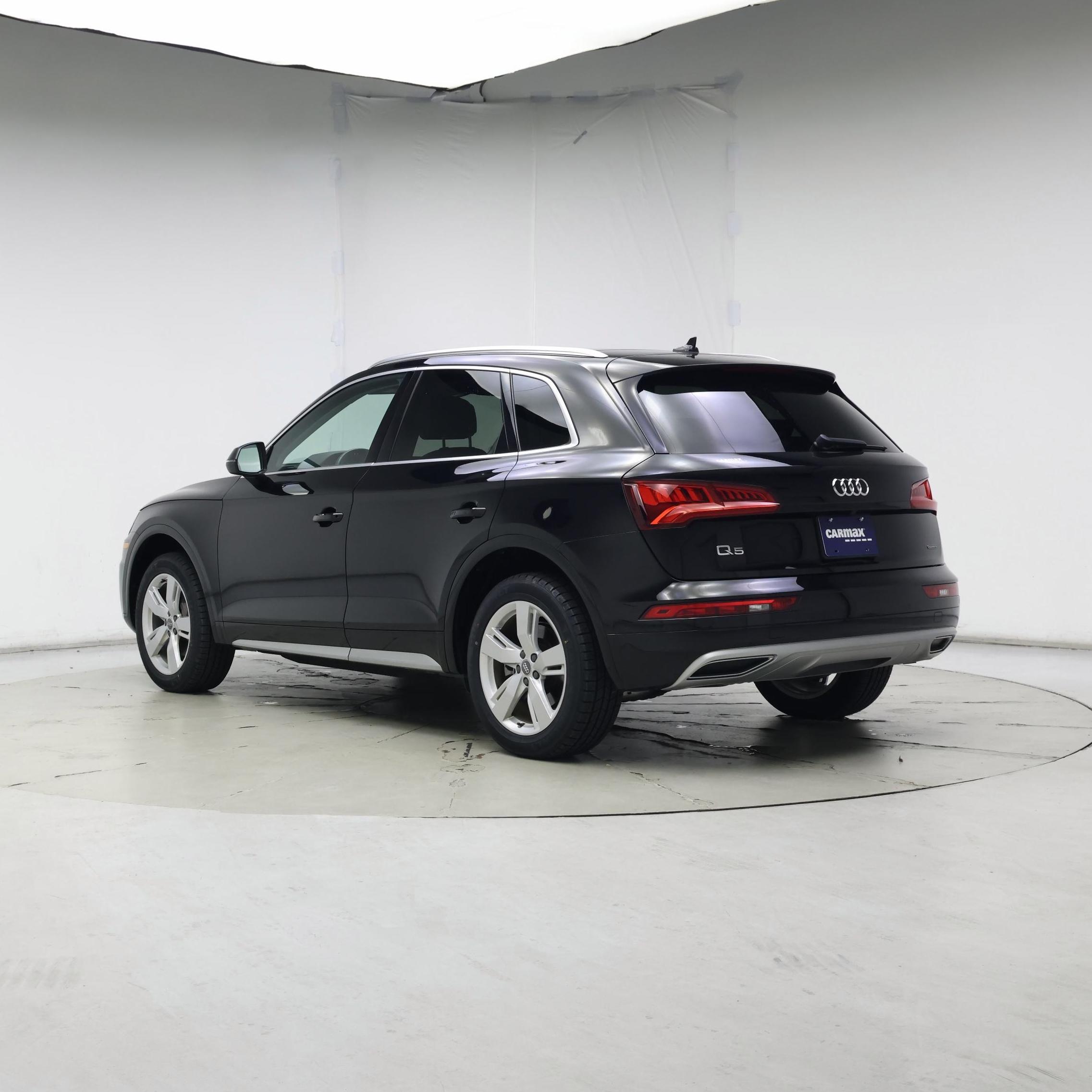 Thumbnail: 2019 Audi Q5 - 2