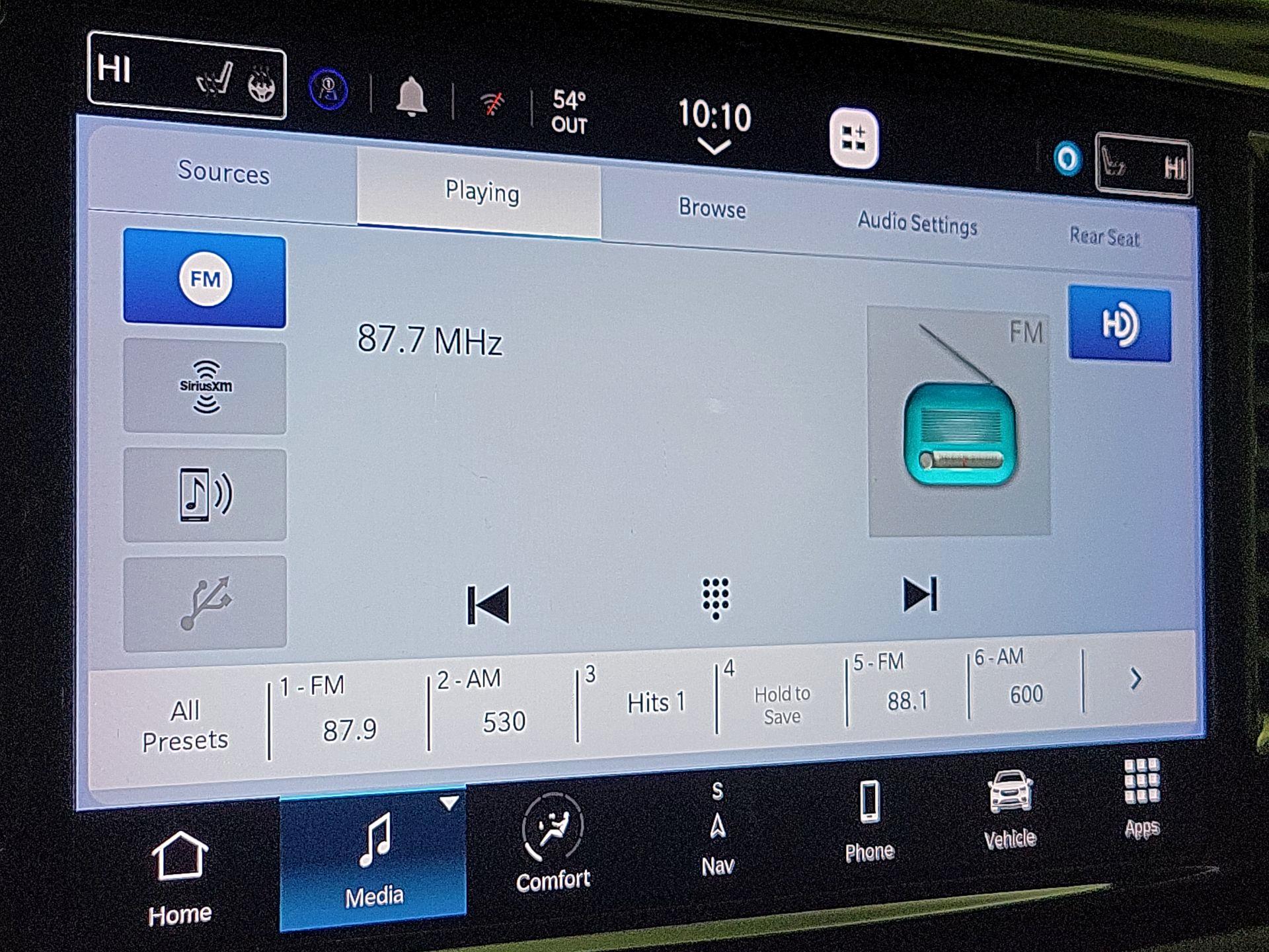 Thumbnail: 2023 Chrysler Pacifica - 16