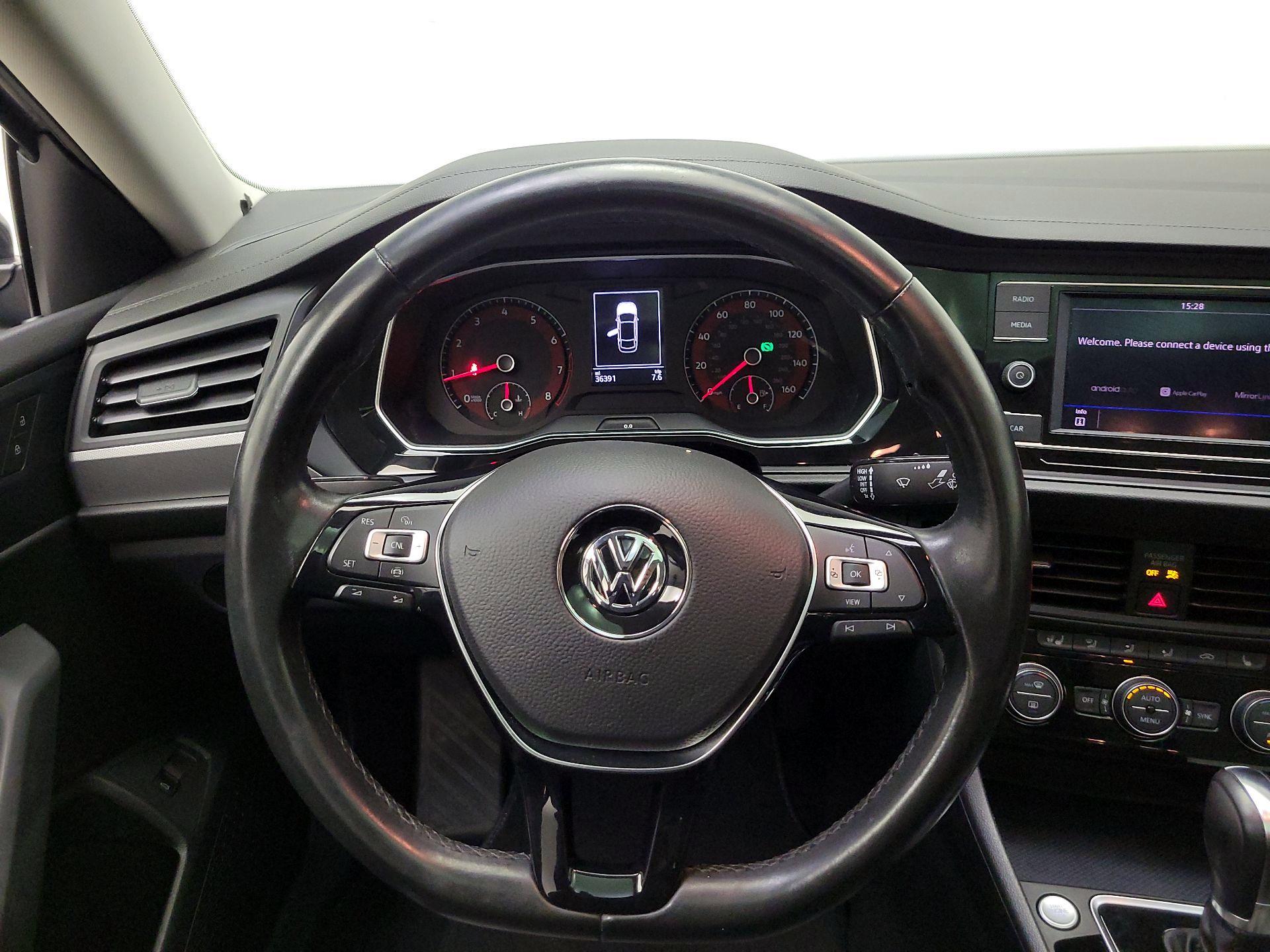 Thumbnail: 2019 Volkswagen Jetta - 10