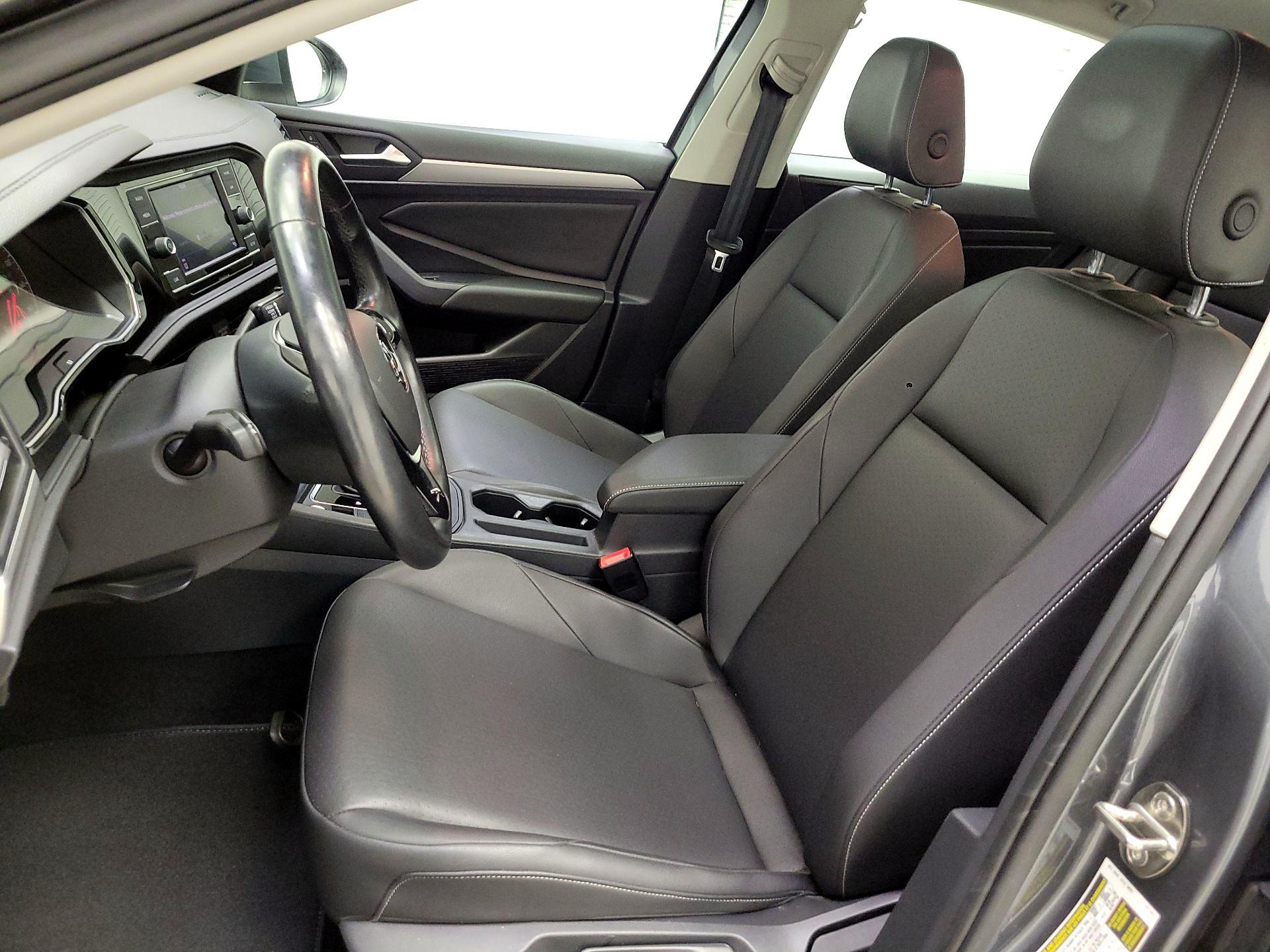 Thumbnail: 2019 Volkswagen Jetta - 11