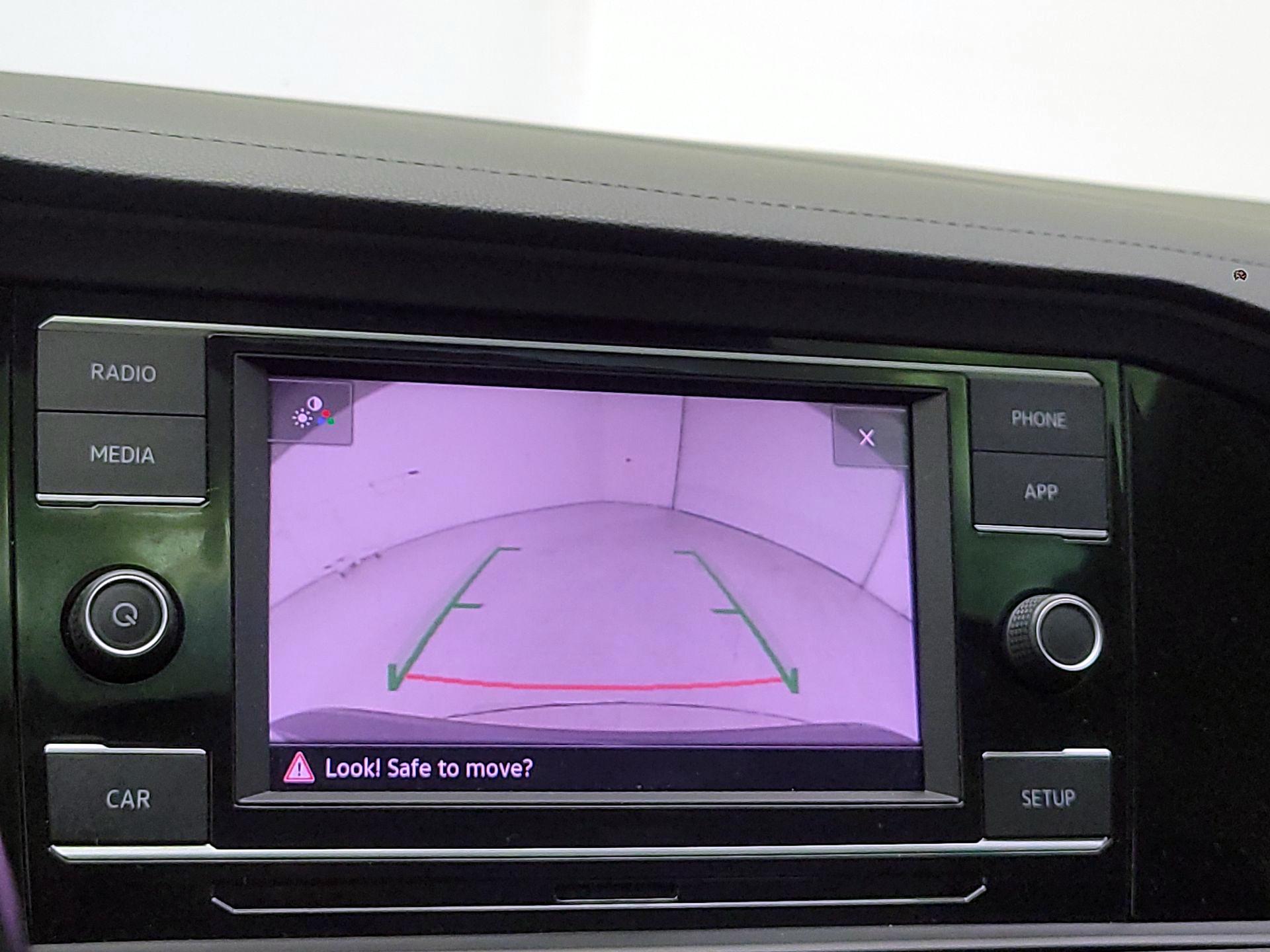 Thumbnail: 2019 Volkswagen Jetta - 14