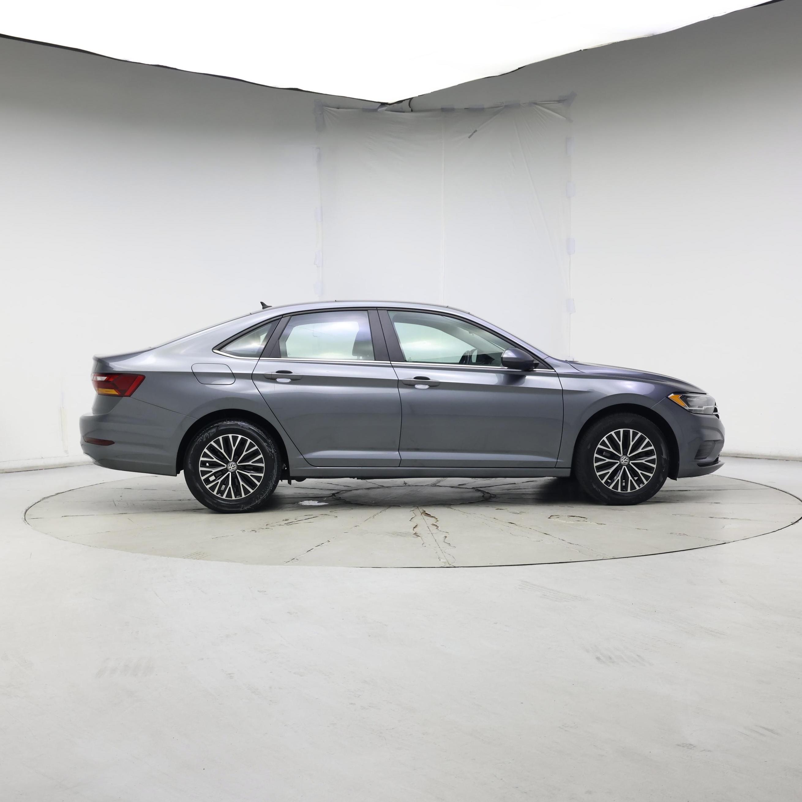 Thumbnail: 2019 Volkswagen Jetta - 7